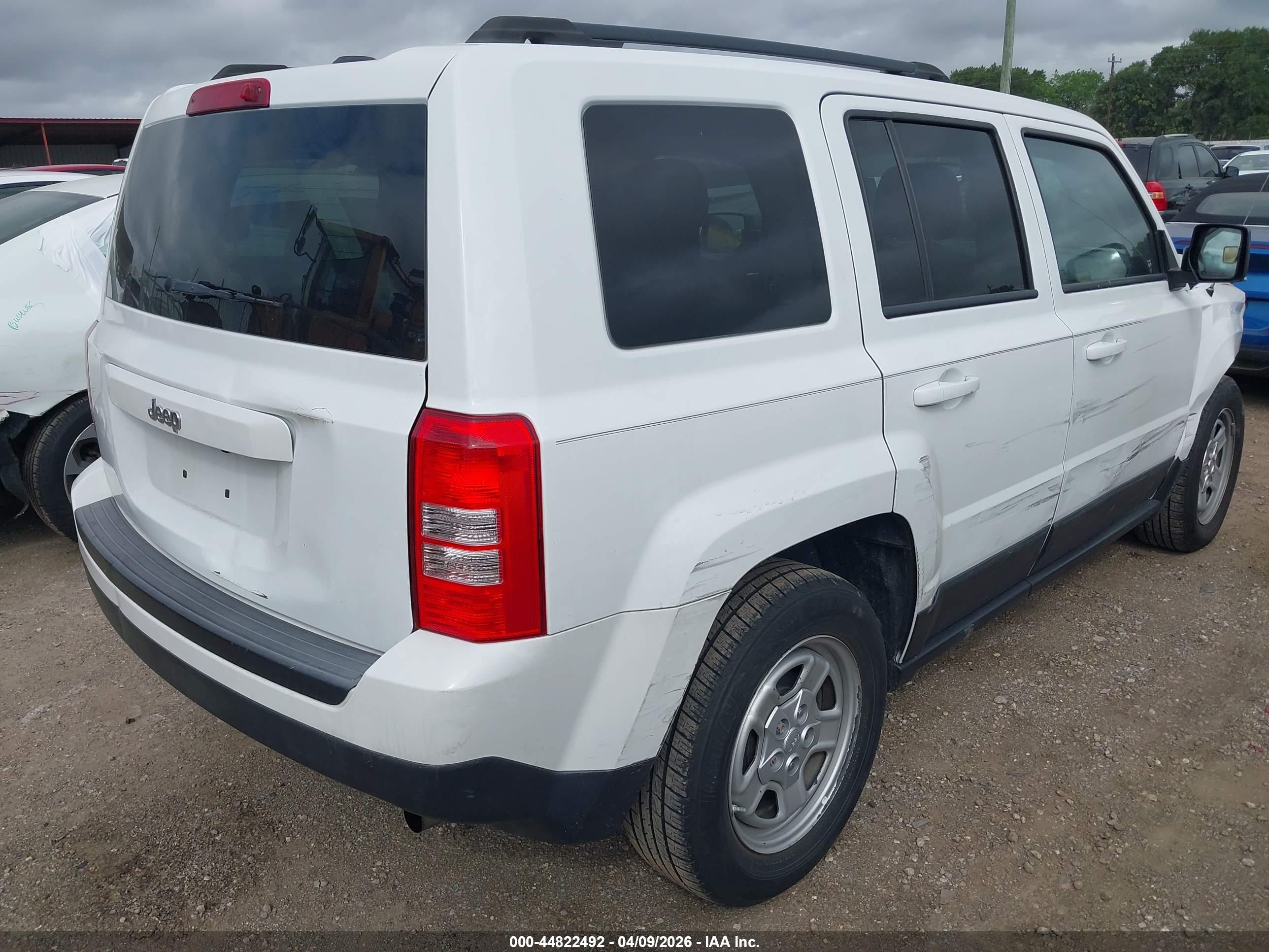JEEP PATRIOT image 4