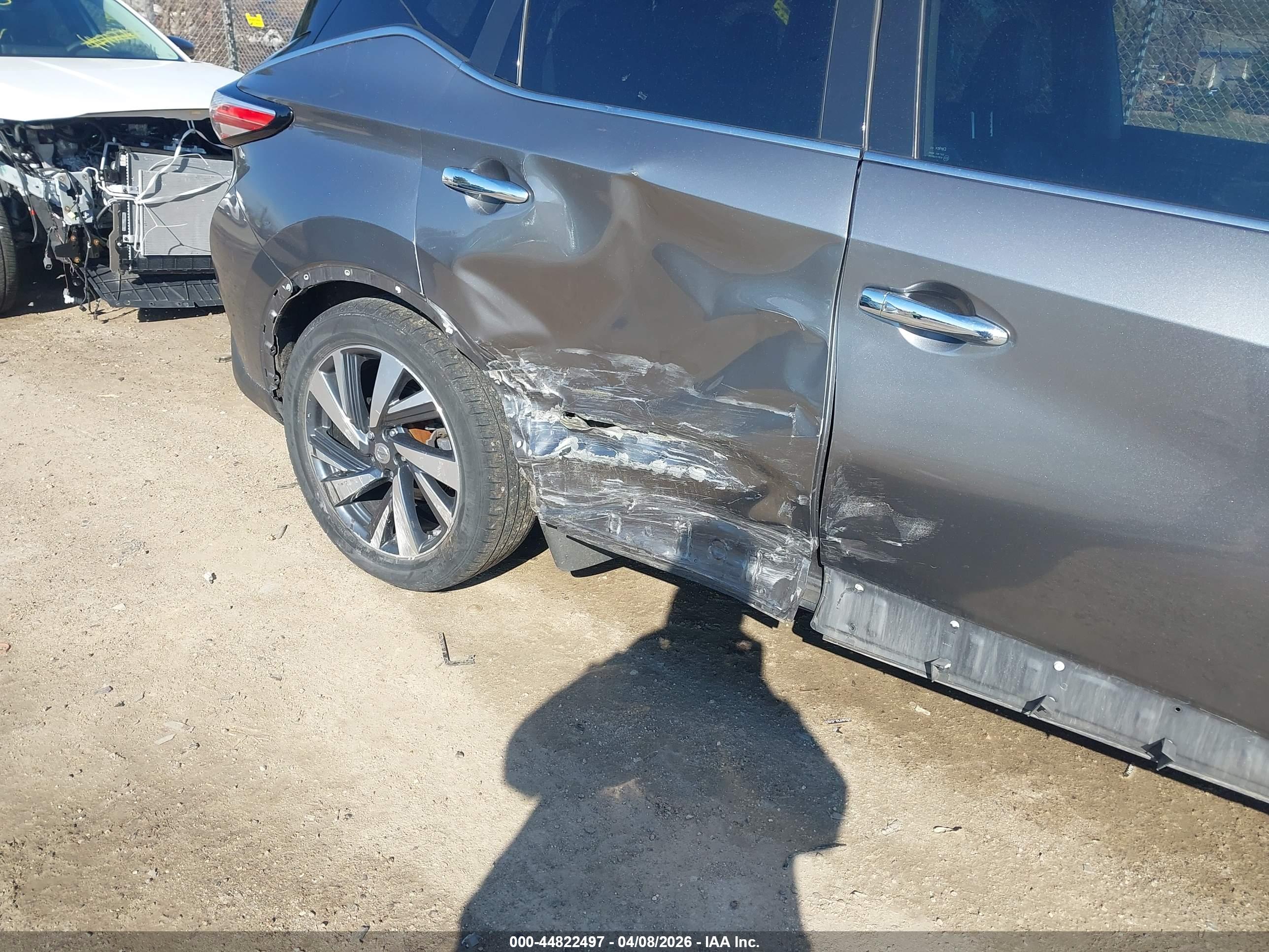 NISSAN MURANO image 6