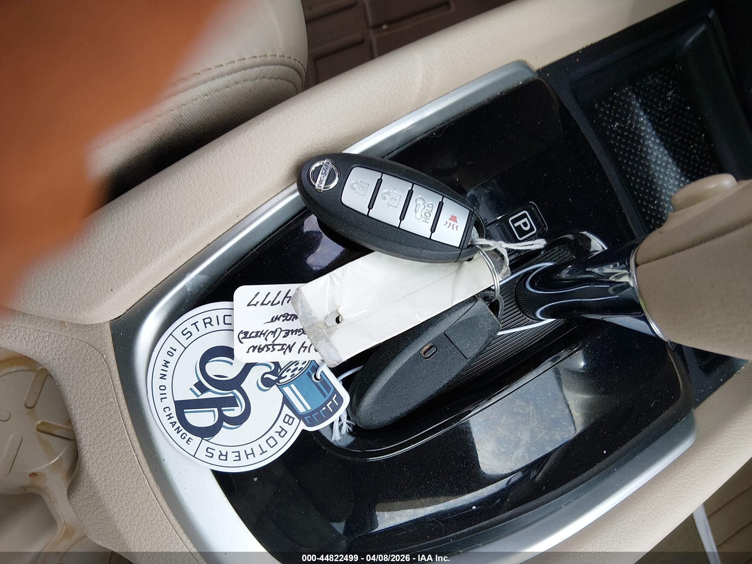 NISSAN ROGUE image 11