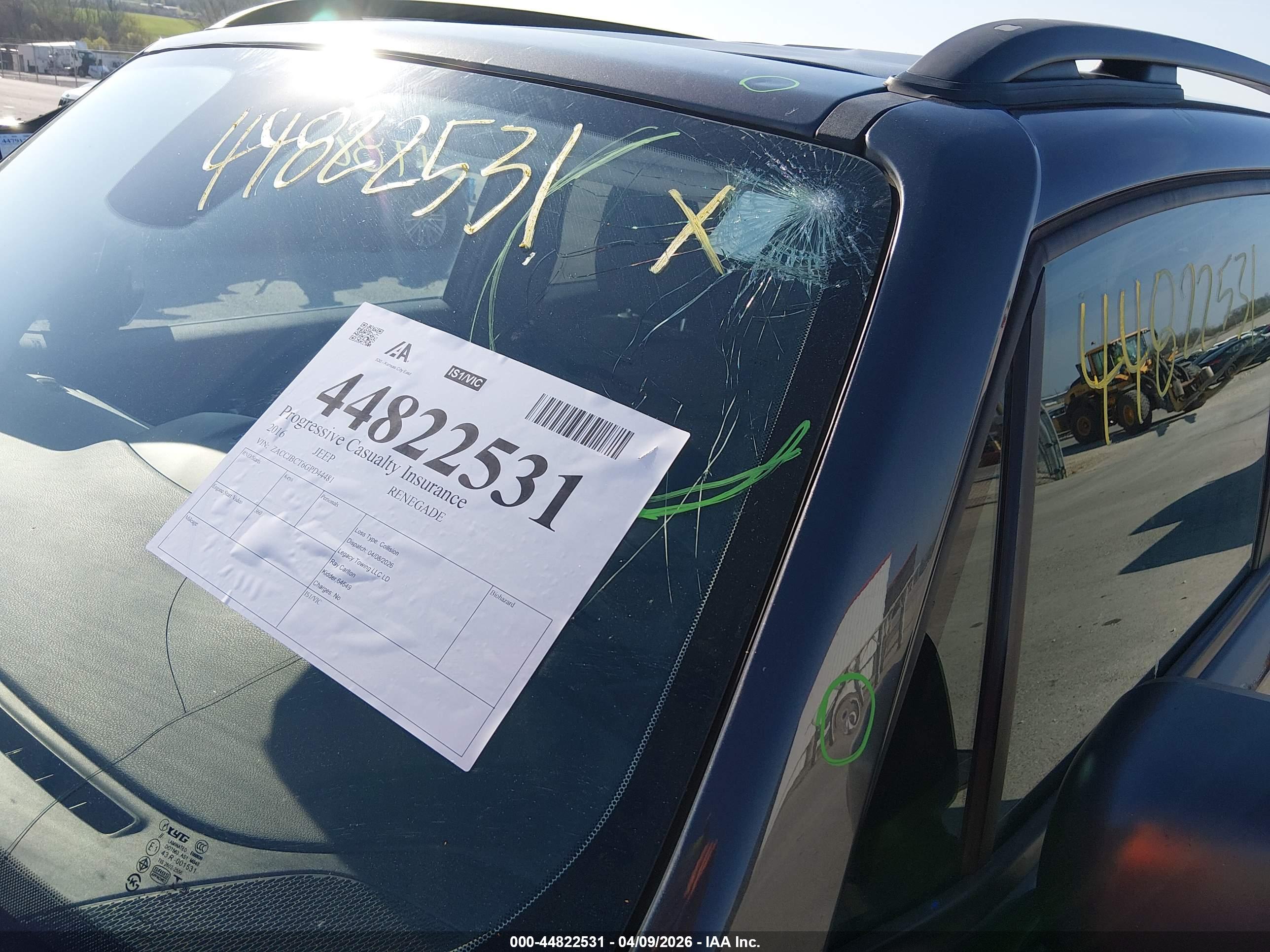 JEEP RENEGADE image 6