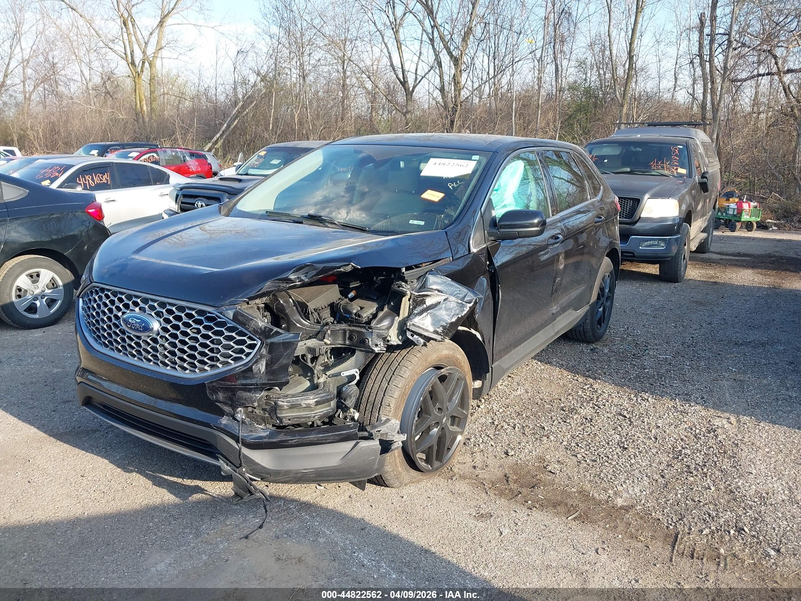 FORD EDGE image 2