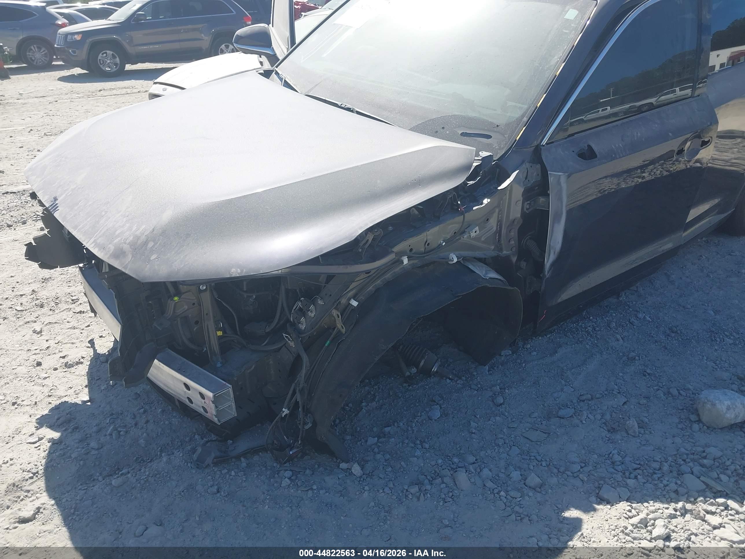 LEXUS TX image 6