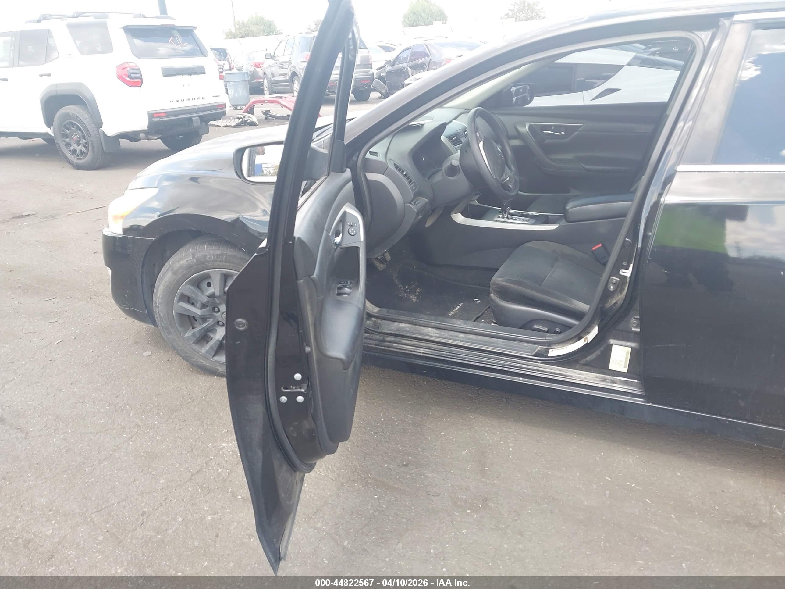 NISSAN ALTIMA image 5