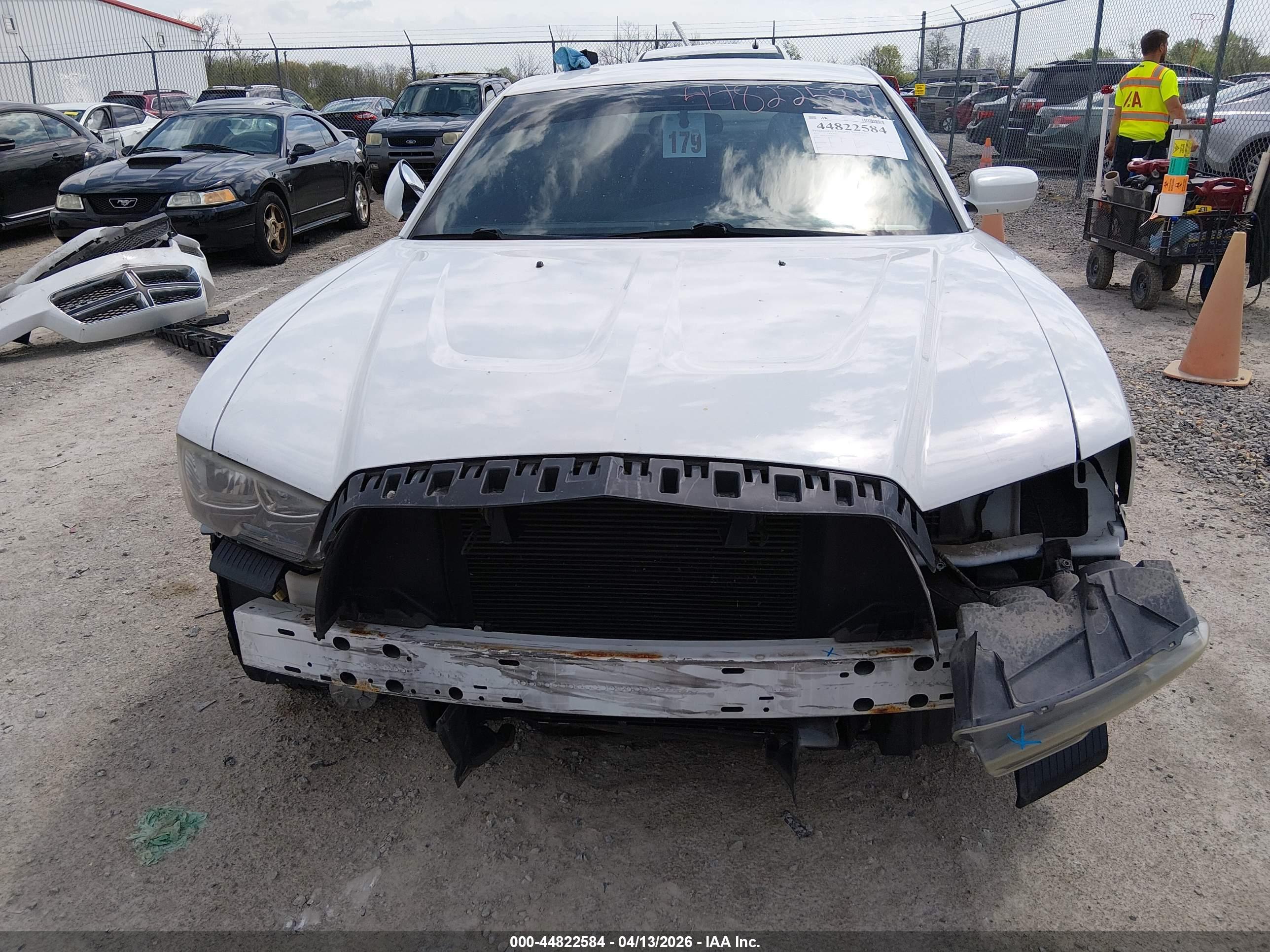 DODGE CHARGER image 6