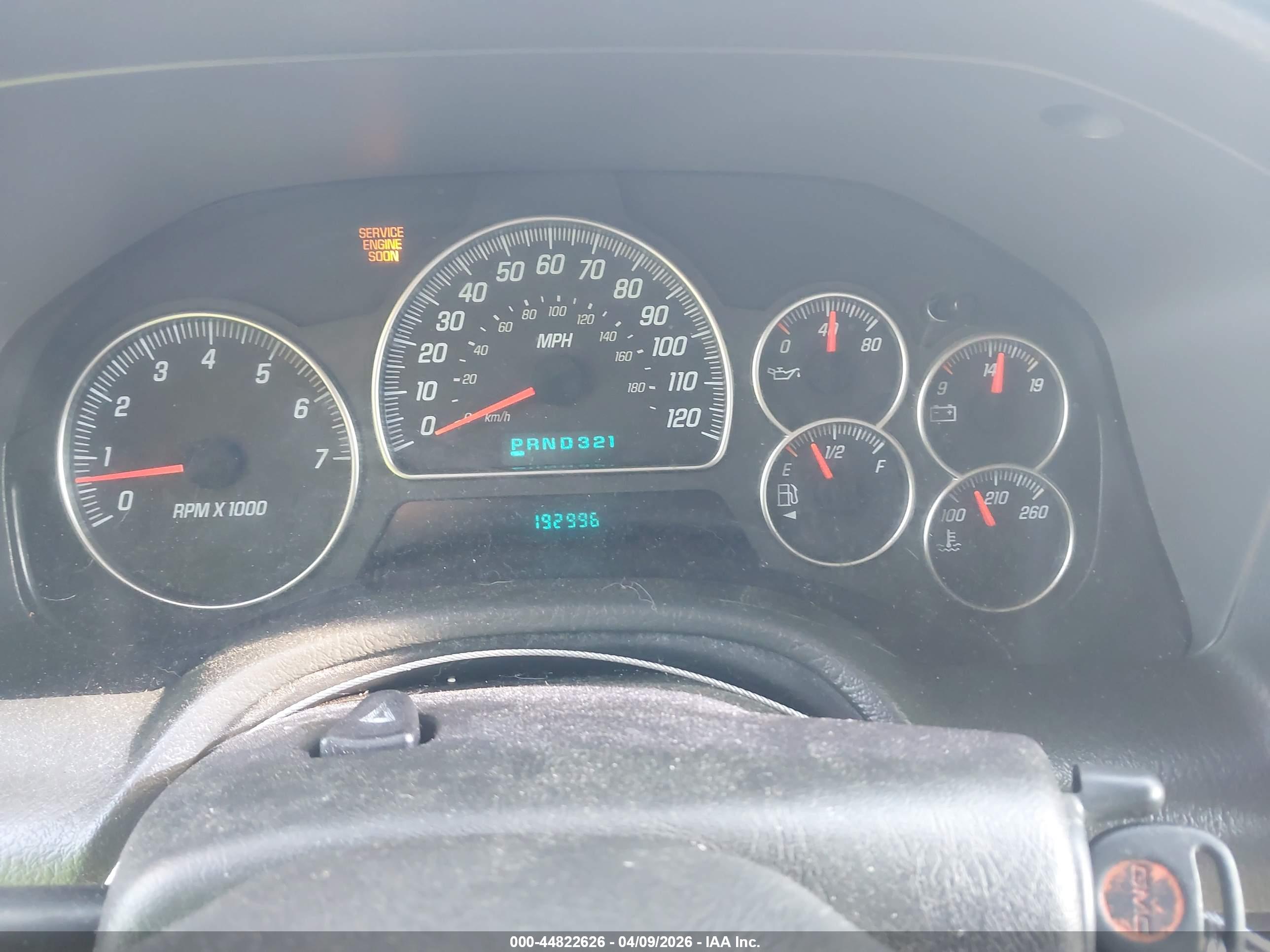 GMC ENVOY image 7