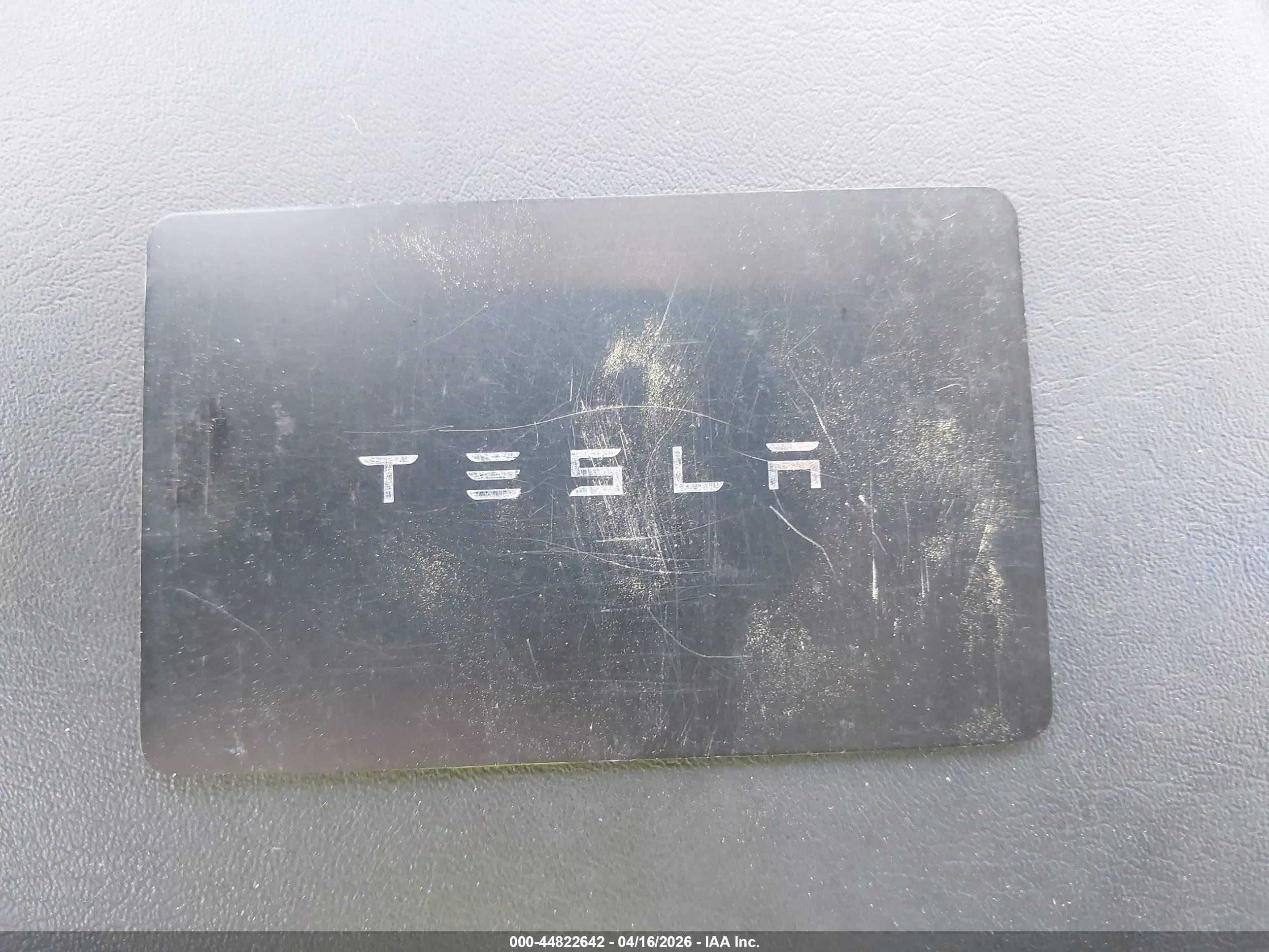 TESLA MODEL image 11