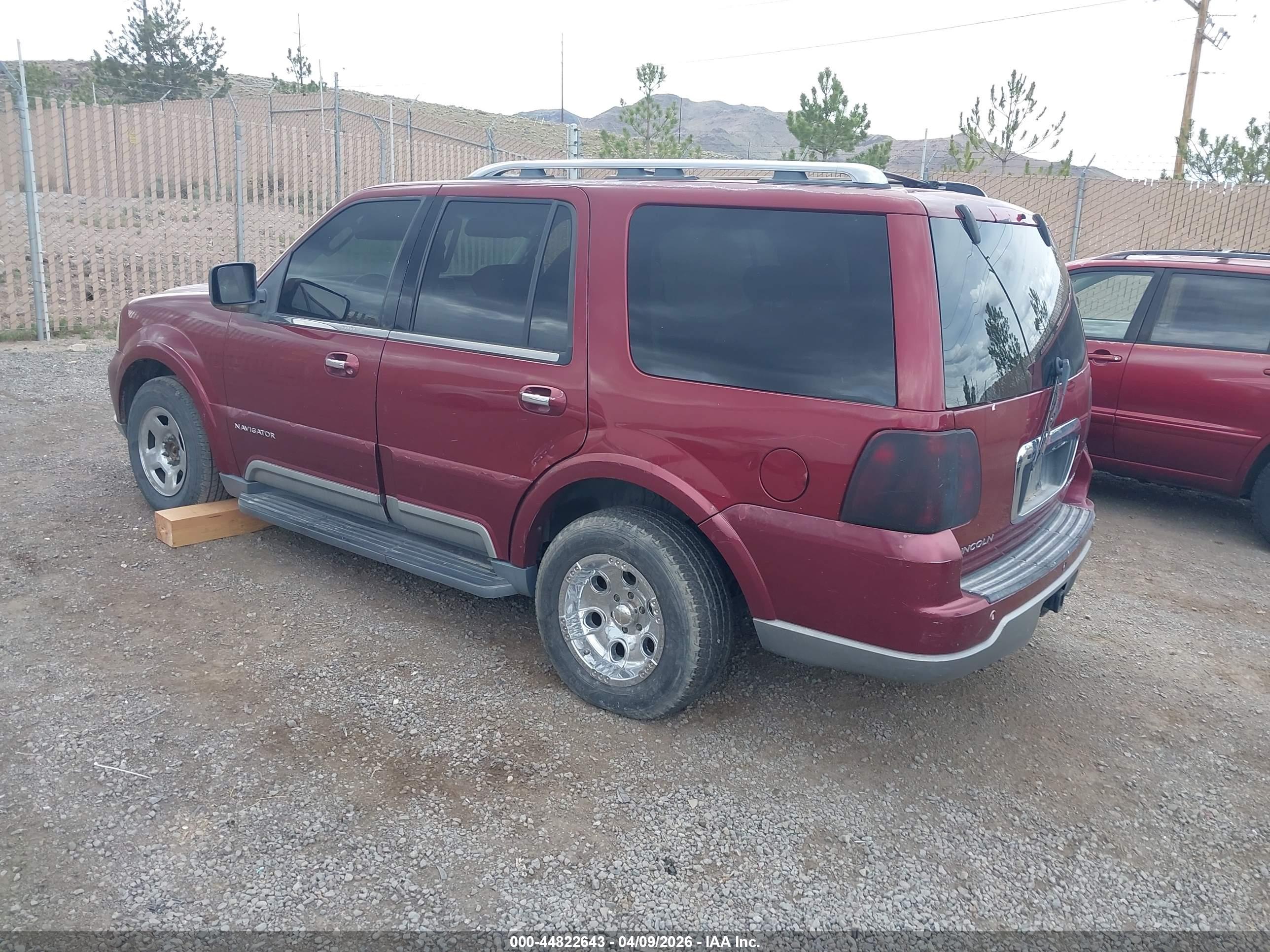 LINCOLN NAVIGATOR image 3