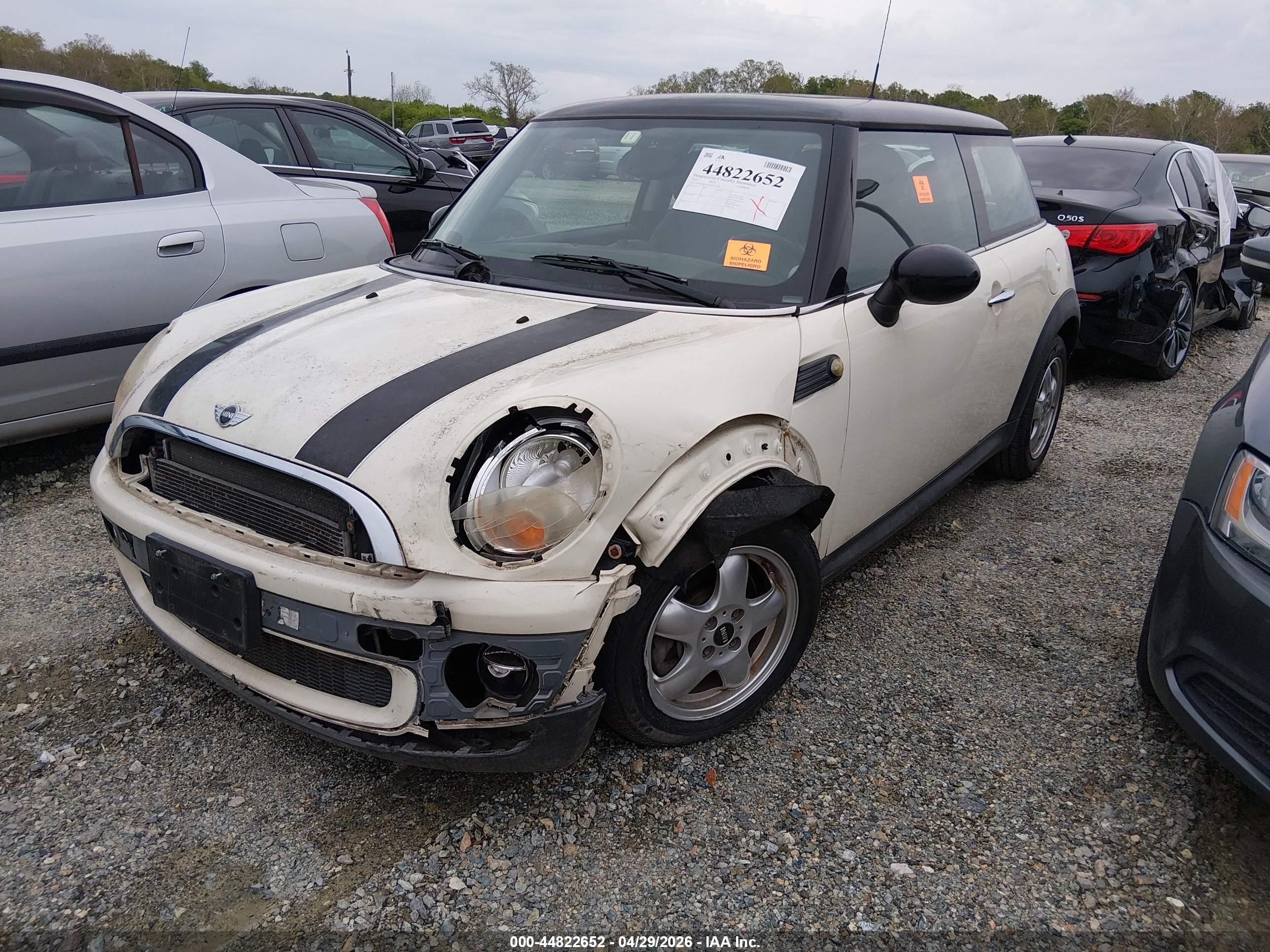 MINI COOPER image 6