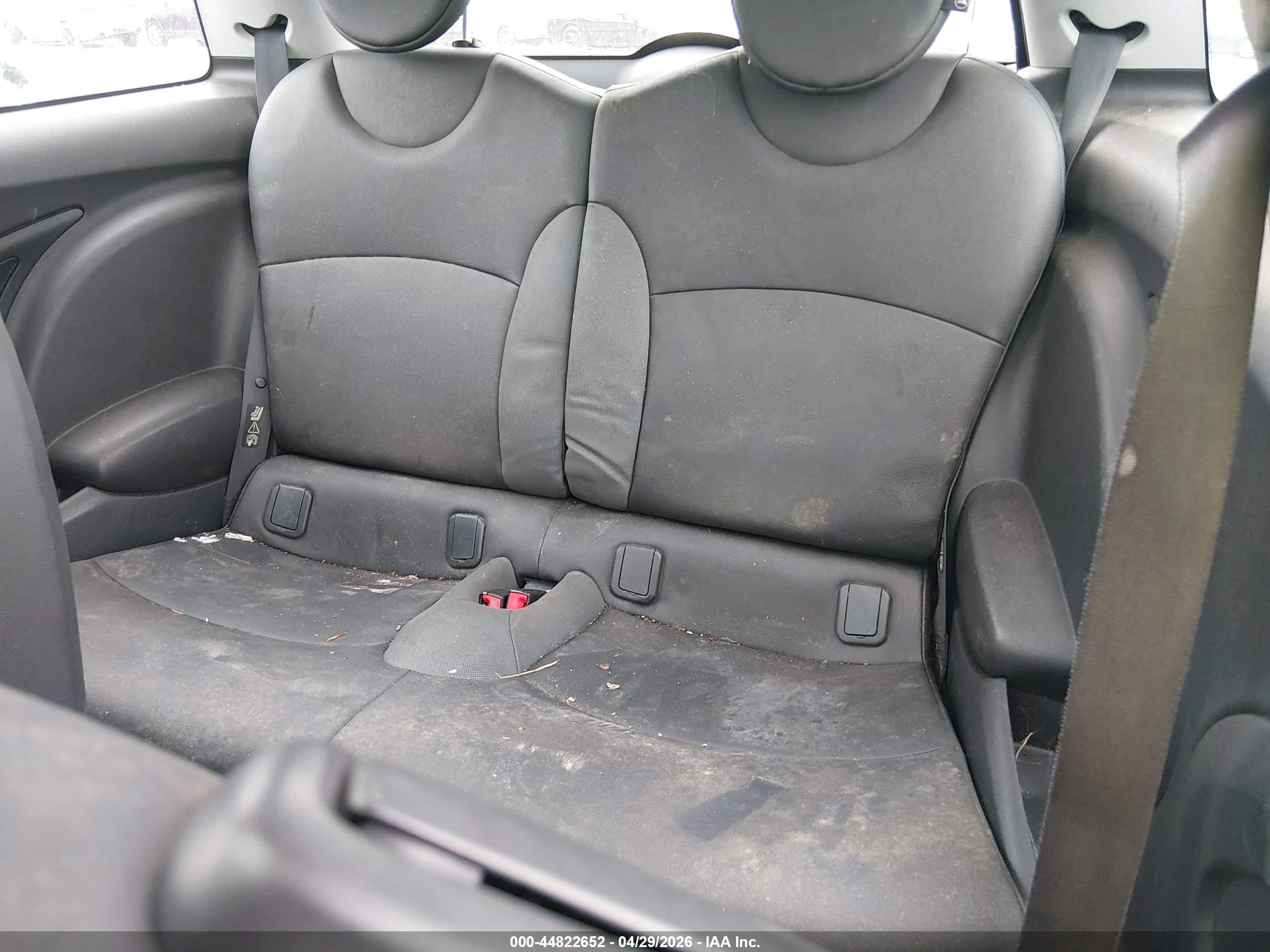 MINI COOPER image 8