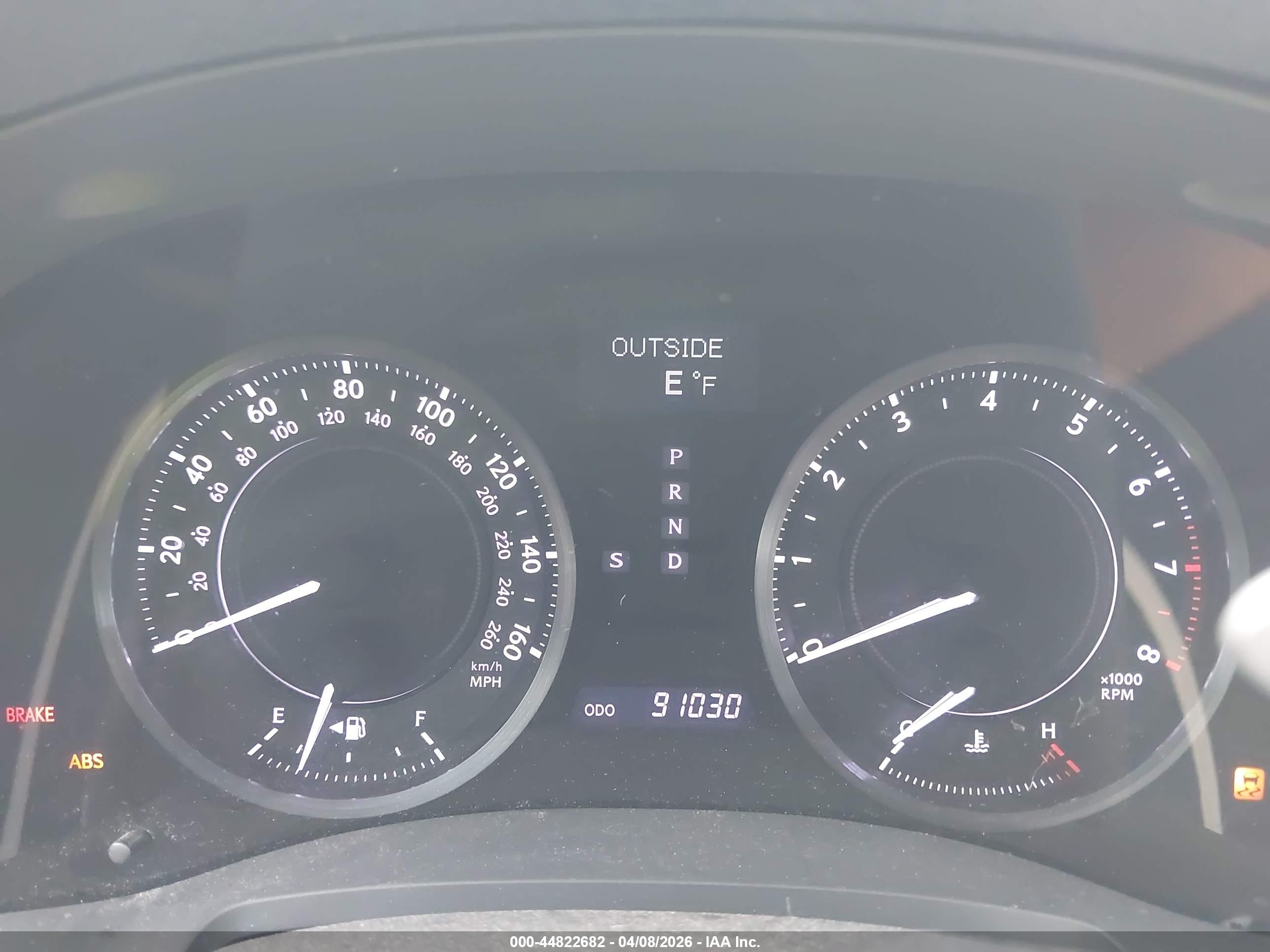 LEXUS IS image 7