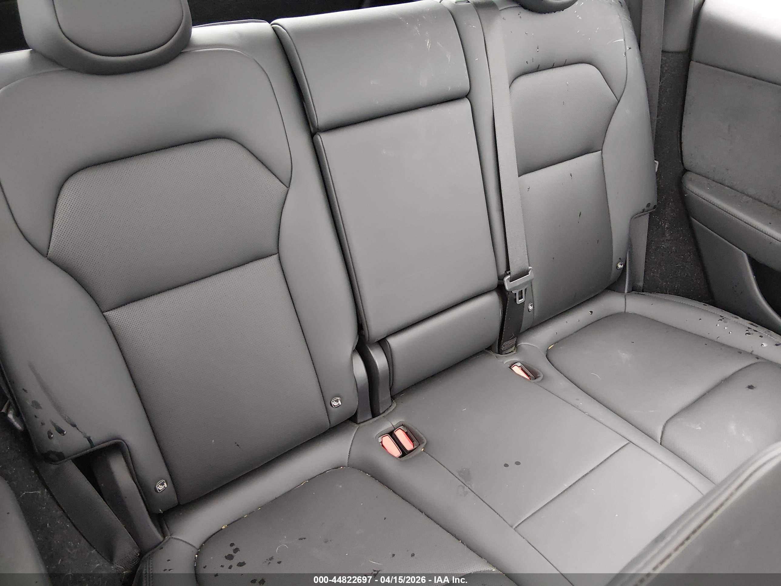 TESLA MODEL image 8