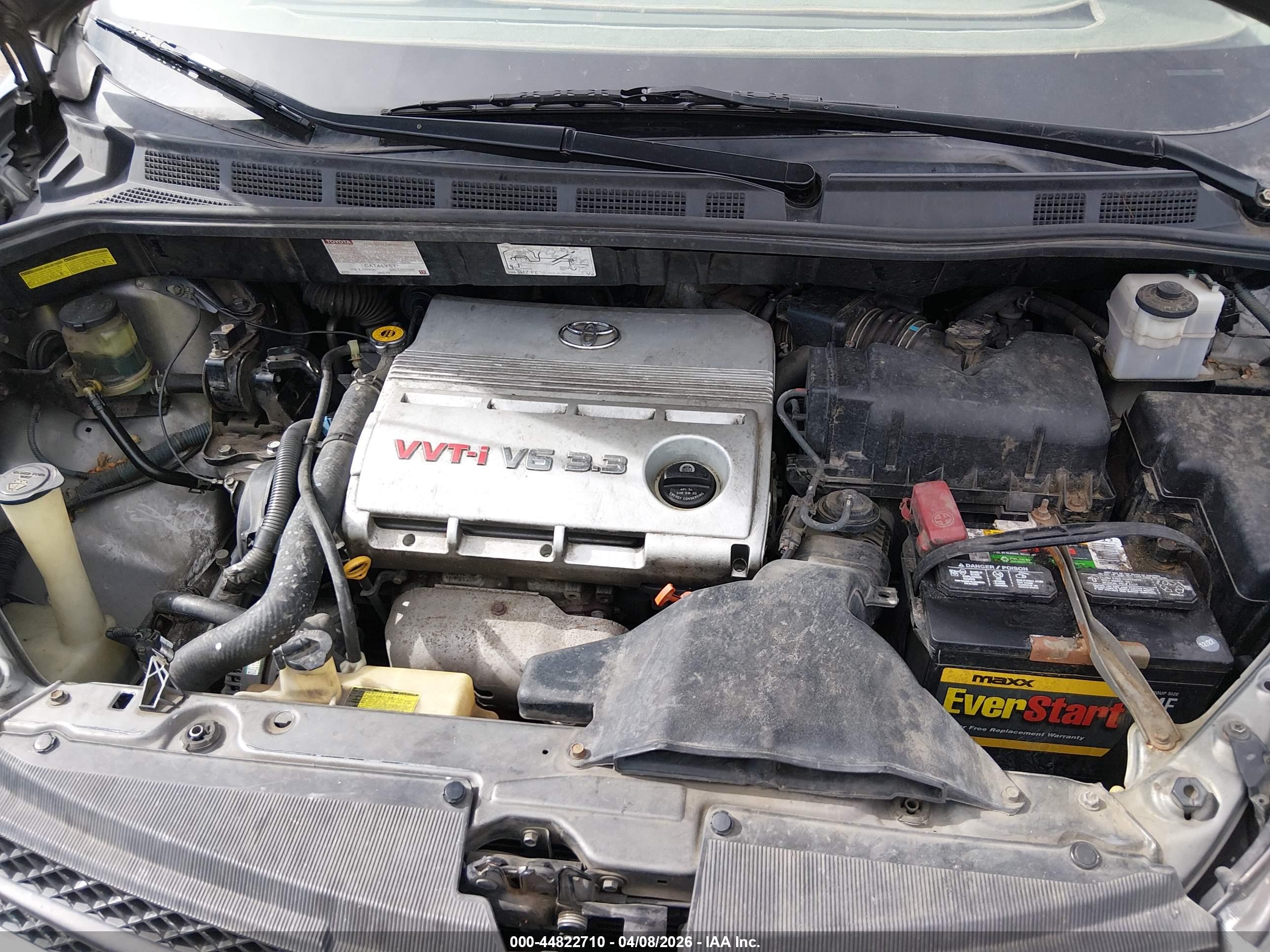 TOYOTA SIENNA image 10