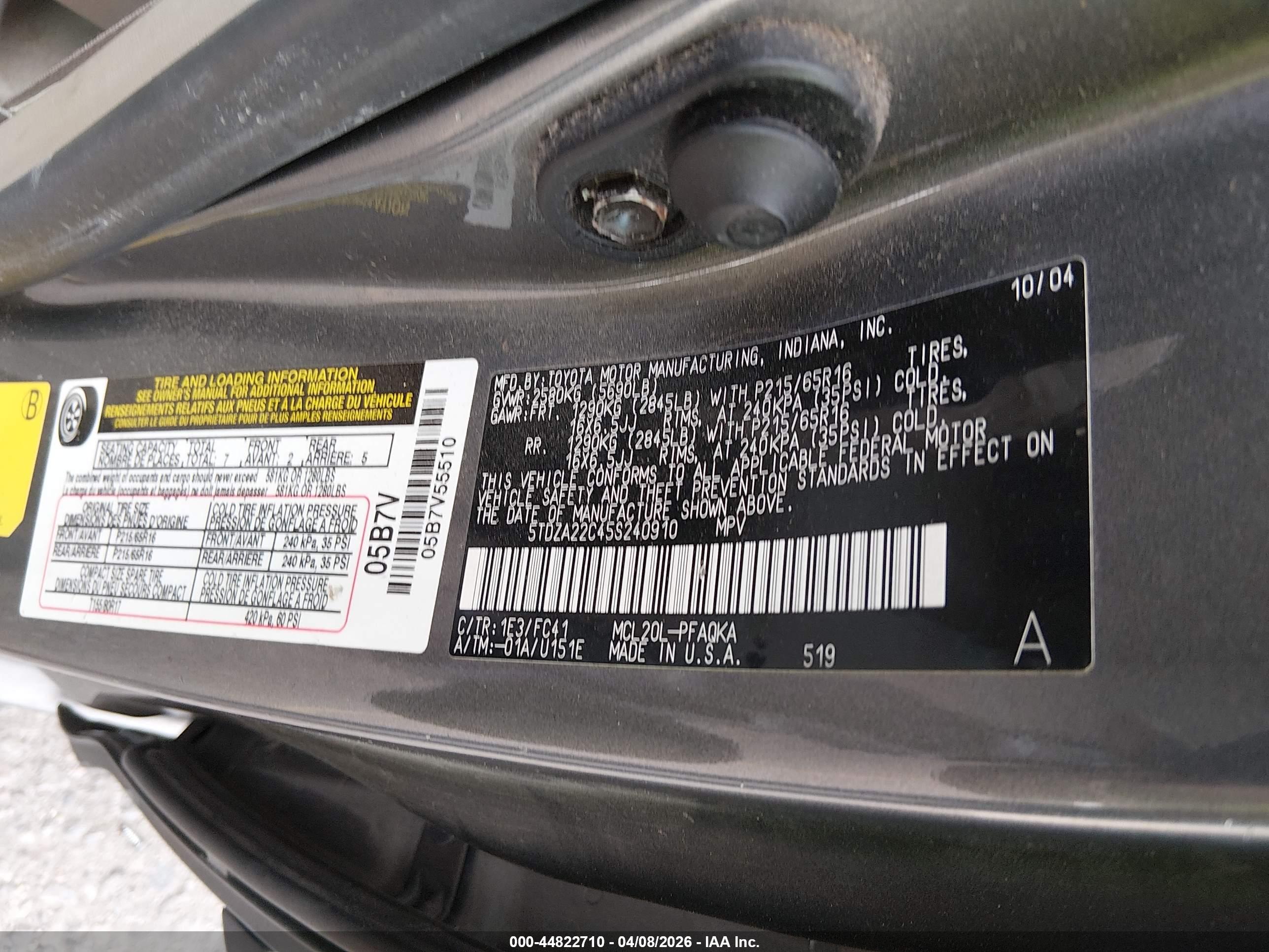 TOYOTA SIENNA image 9