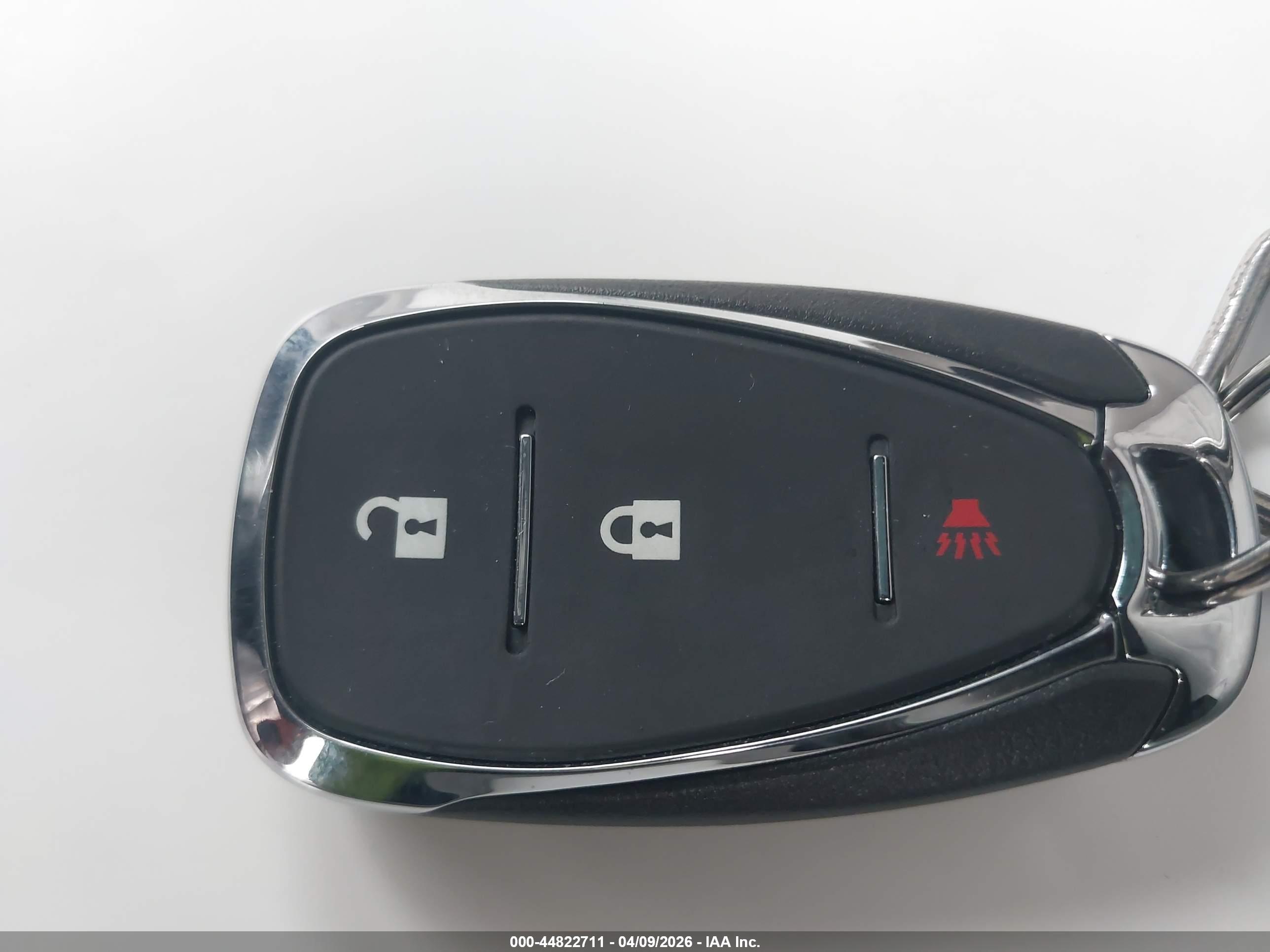CHEVROLET EQUINOX image 11