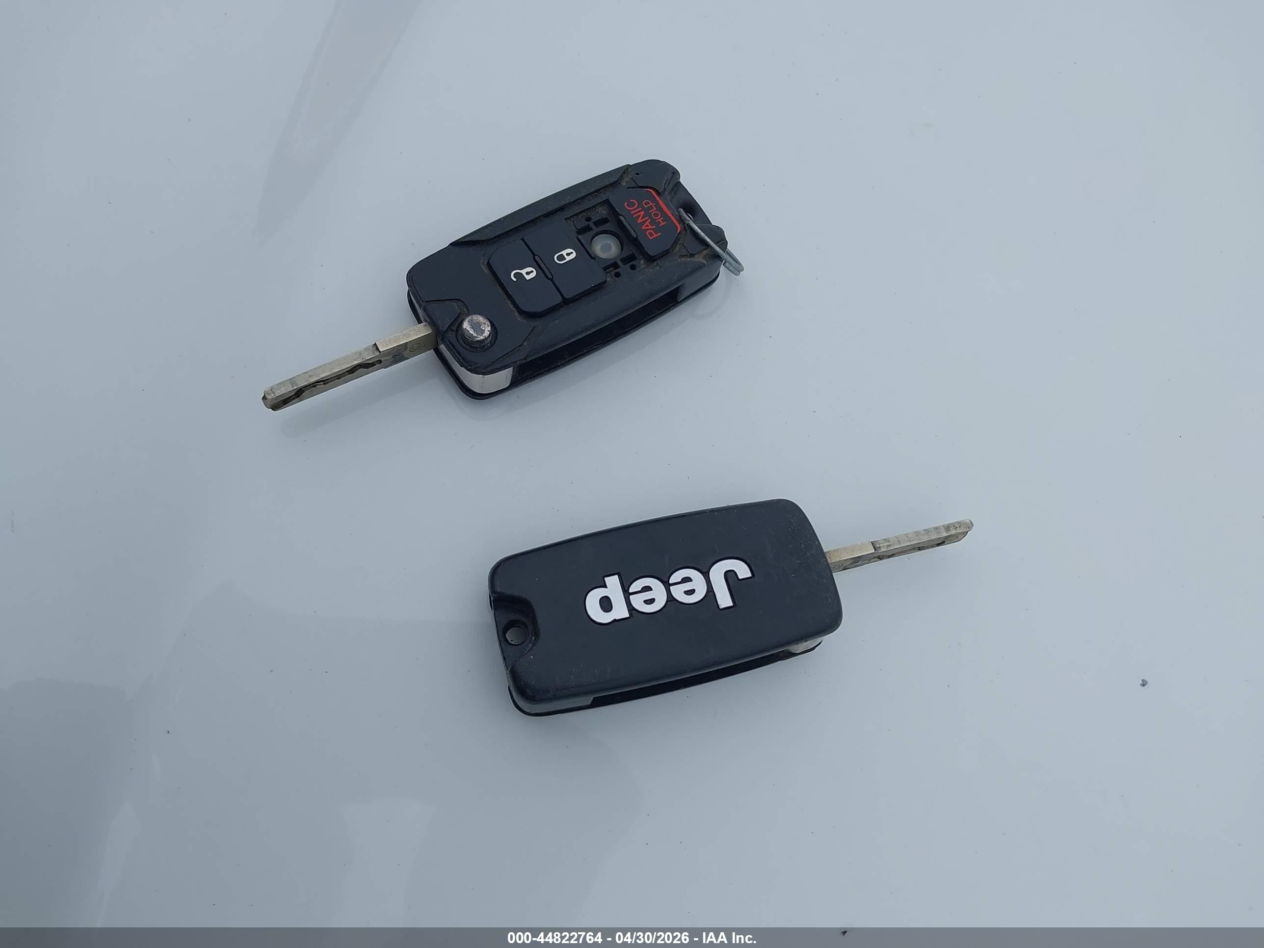 JEEP RENEGADE image 11