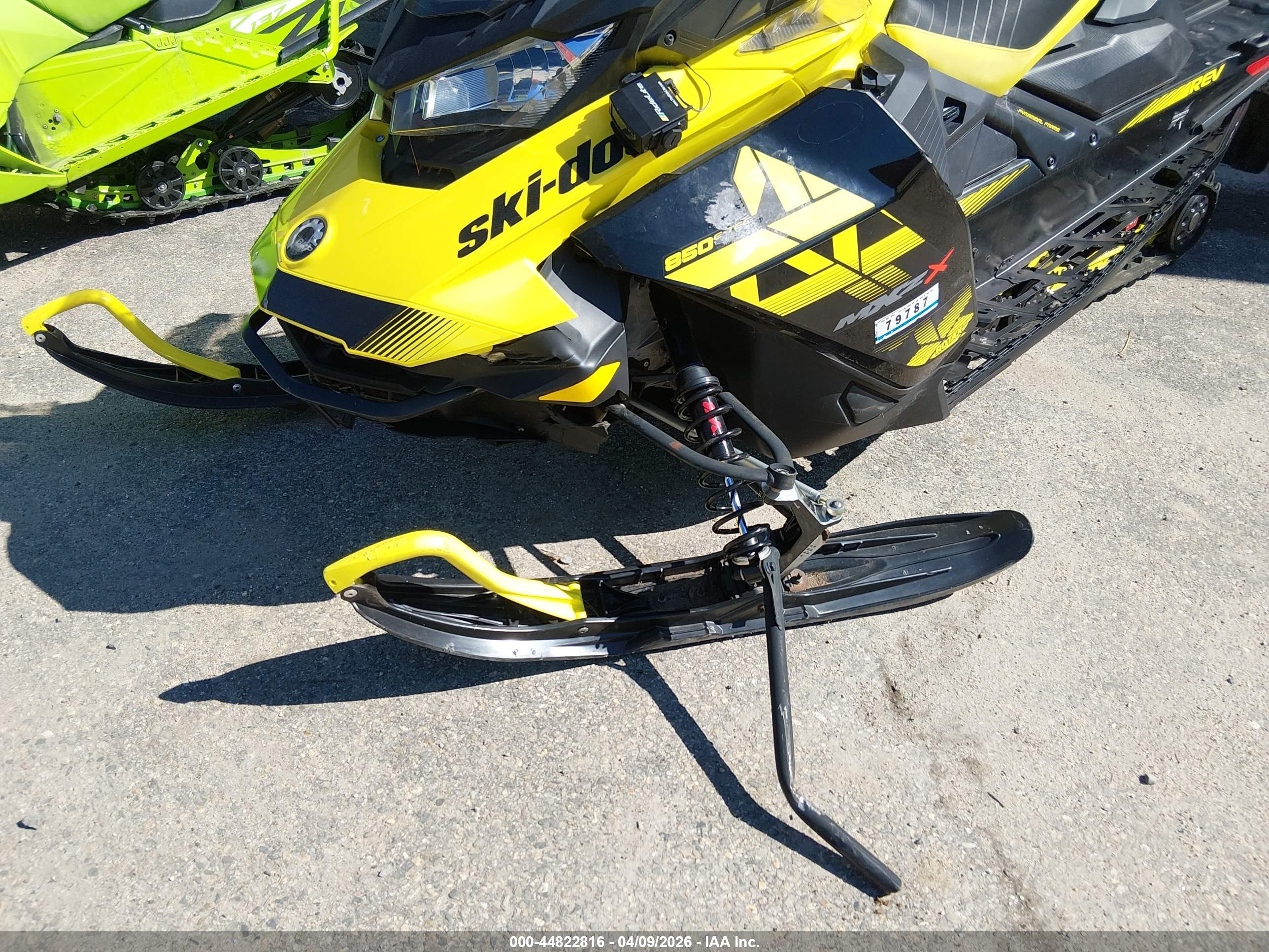 SKI DOO image 6