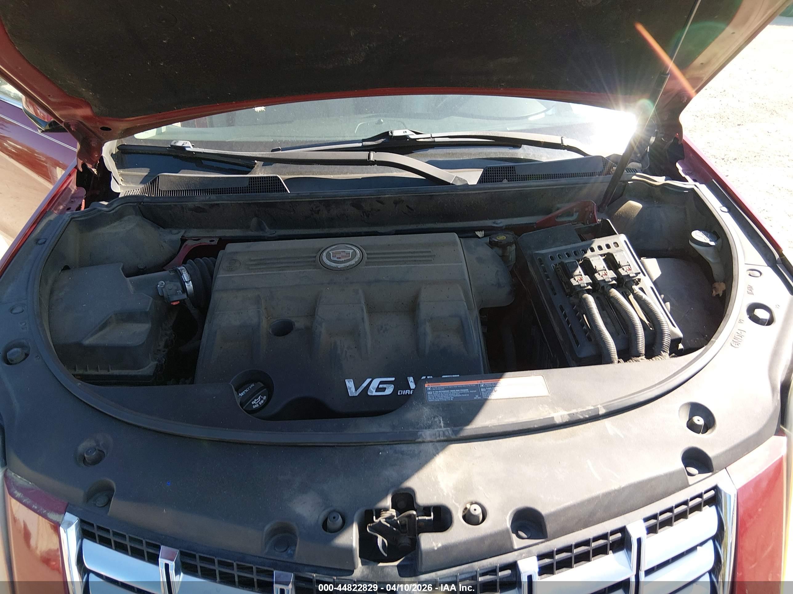 CADILLAC SRX image 10
