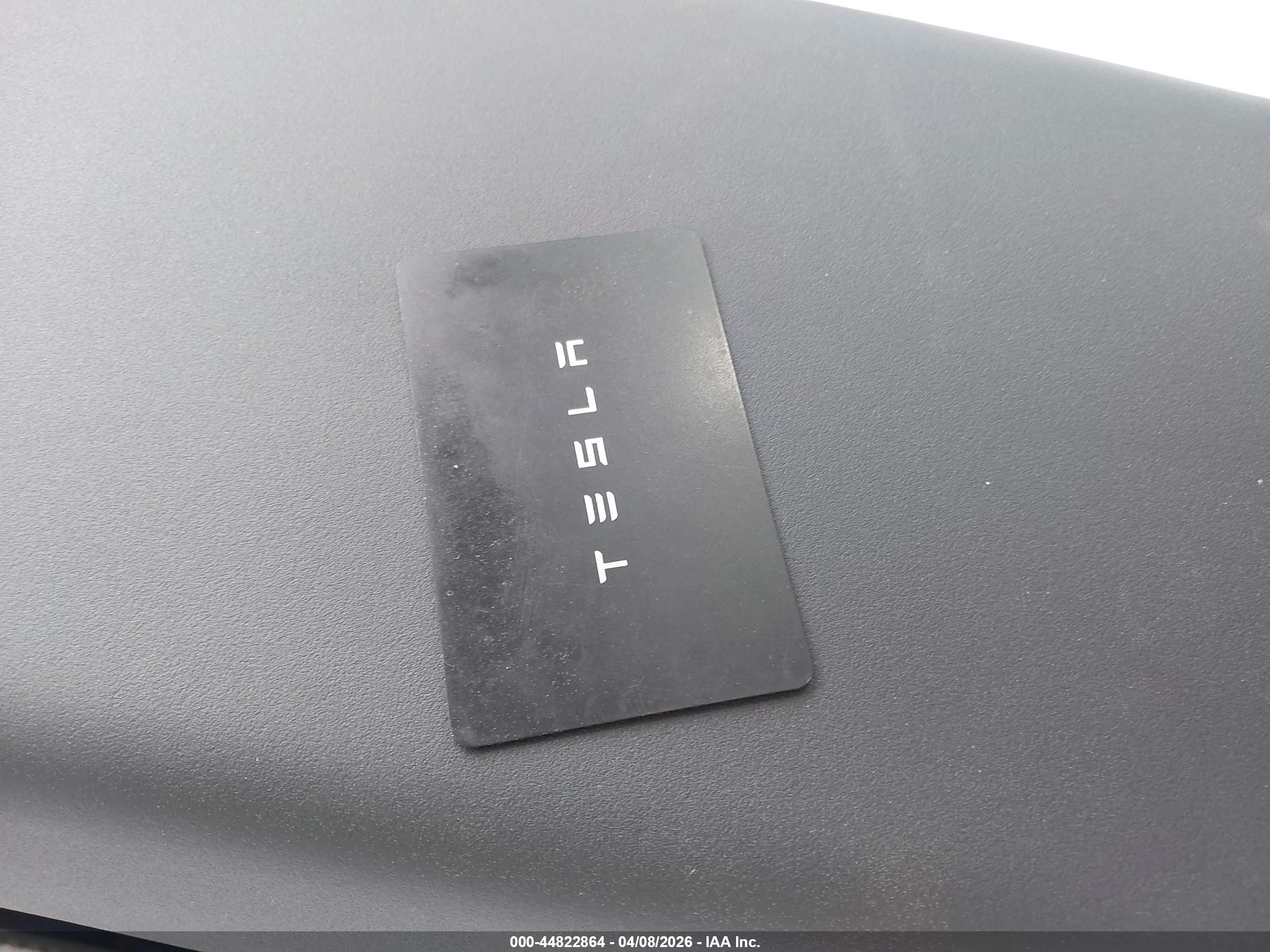 TESLA MODEL image 11