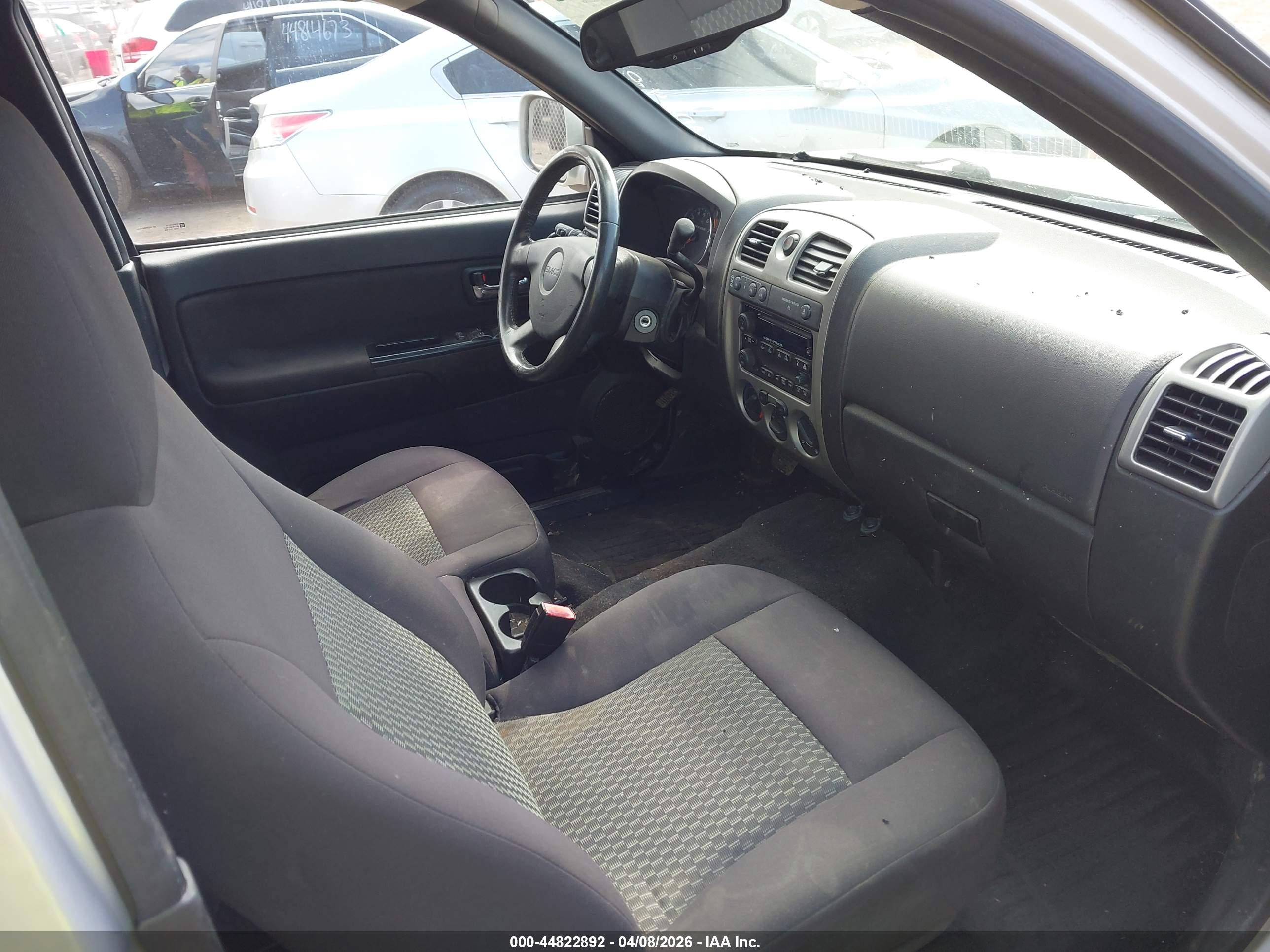 GMC CANYON image 5