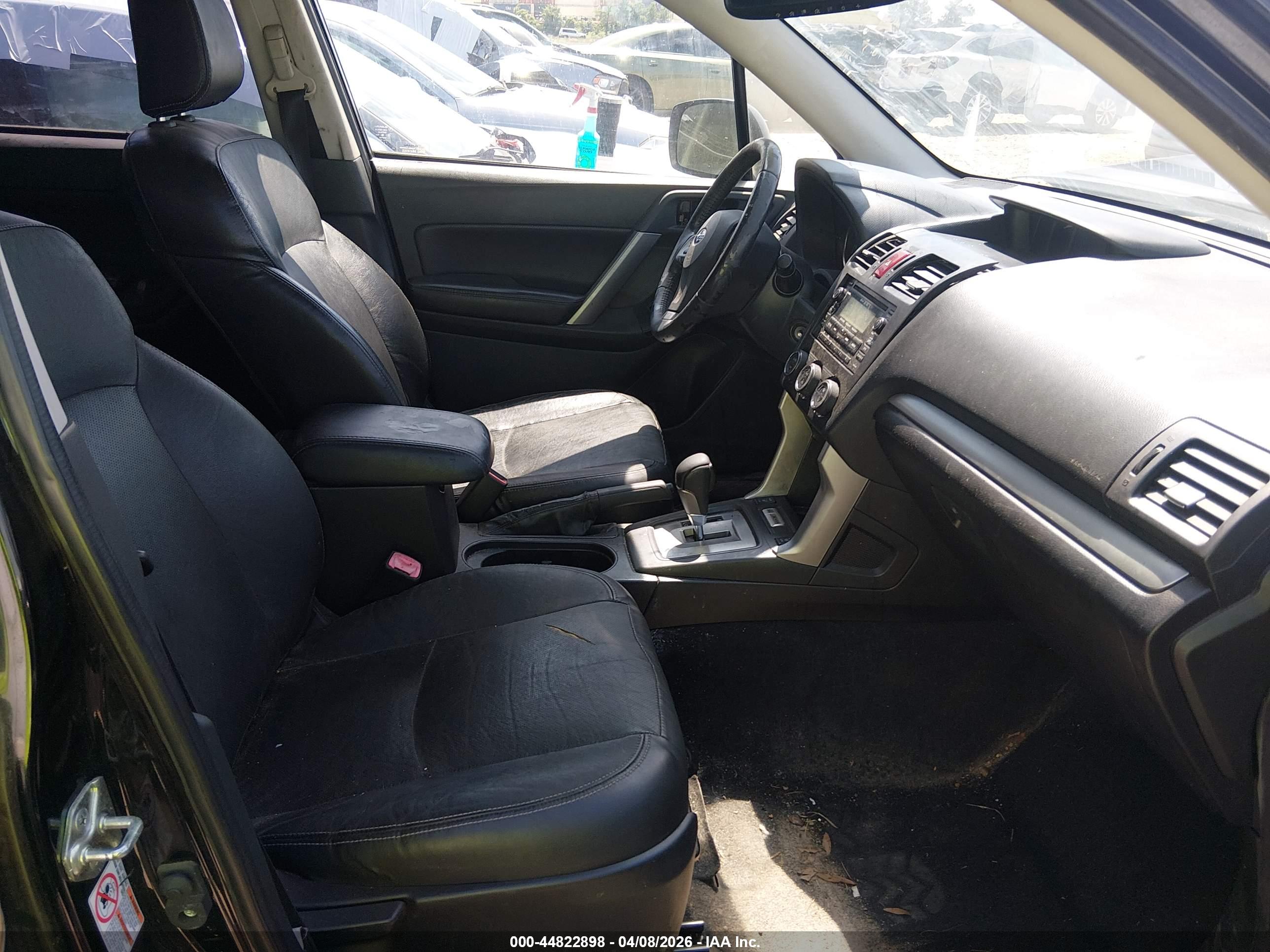SUBARU FORESTER image 5