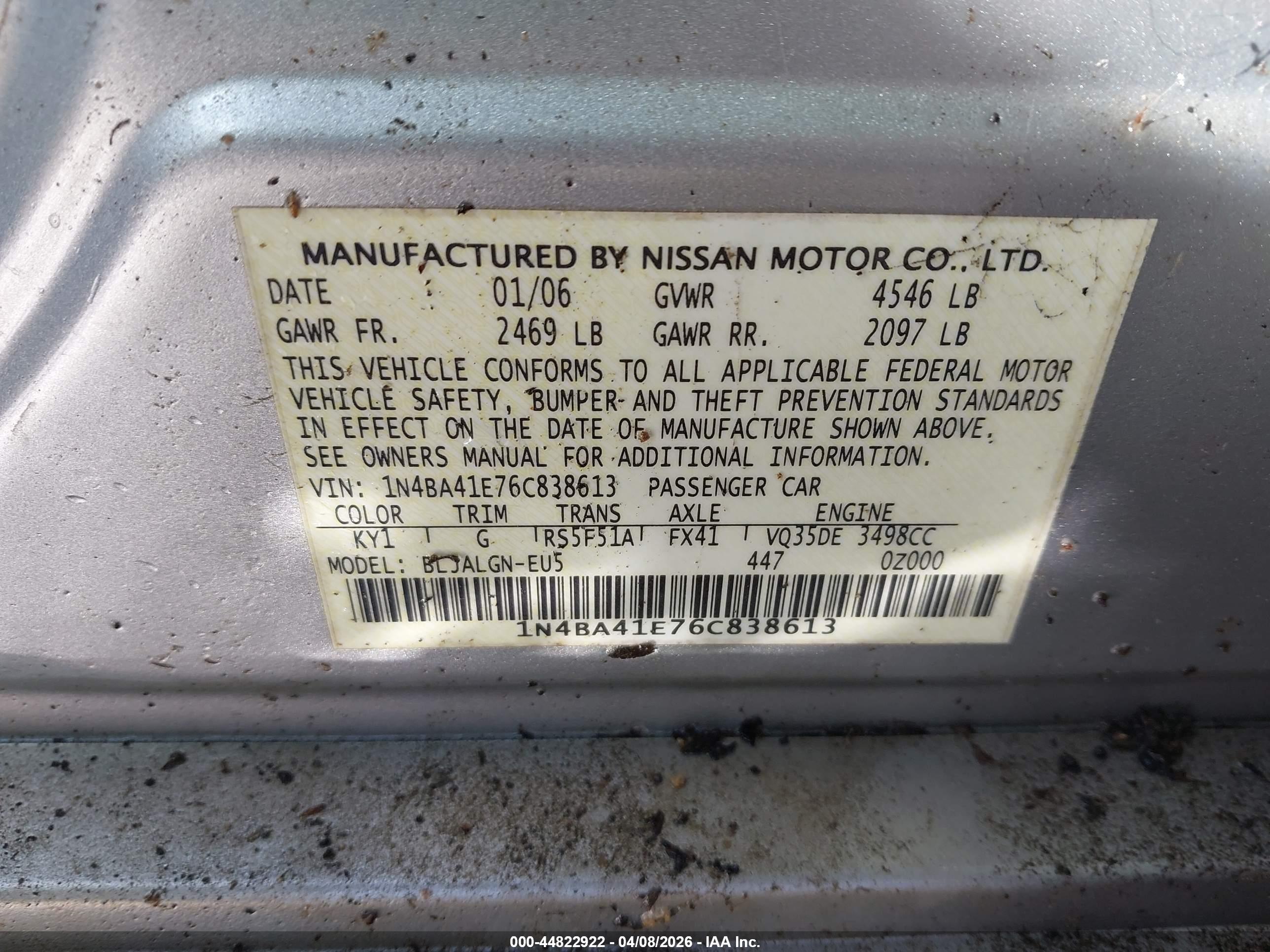 NISSAN MAXIMA image 9