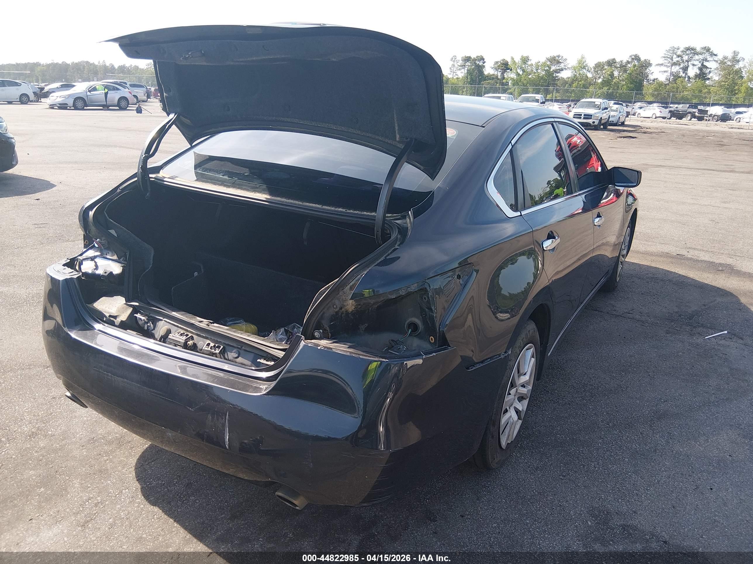 NISSAN ALTIMA image 4