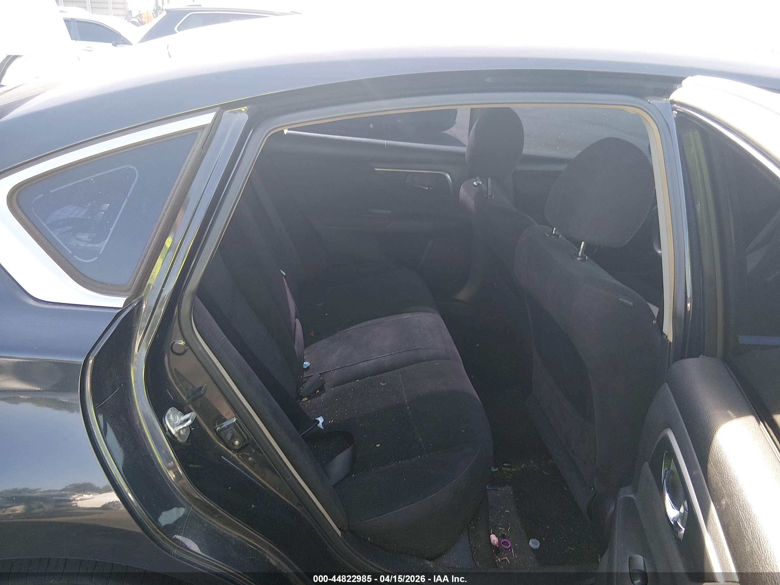 NISSAN ALTIMA image 8