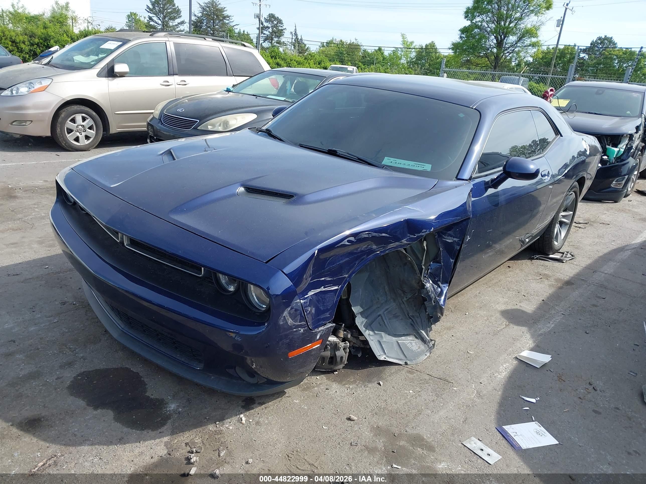 DODGE CHALLENGER image 2