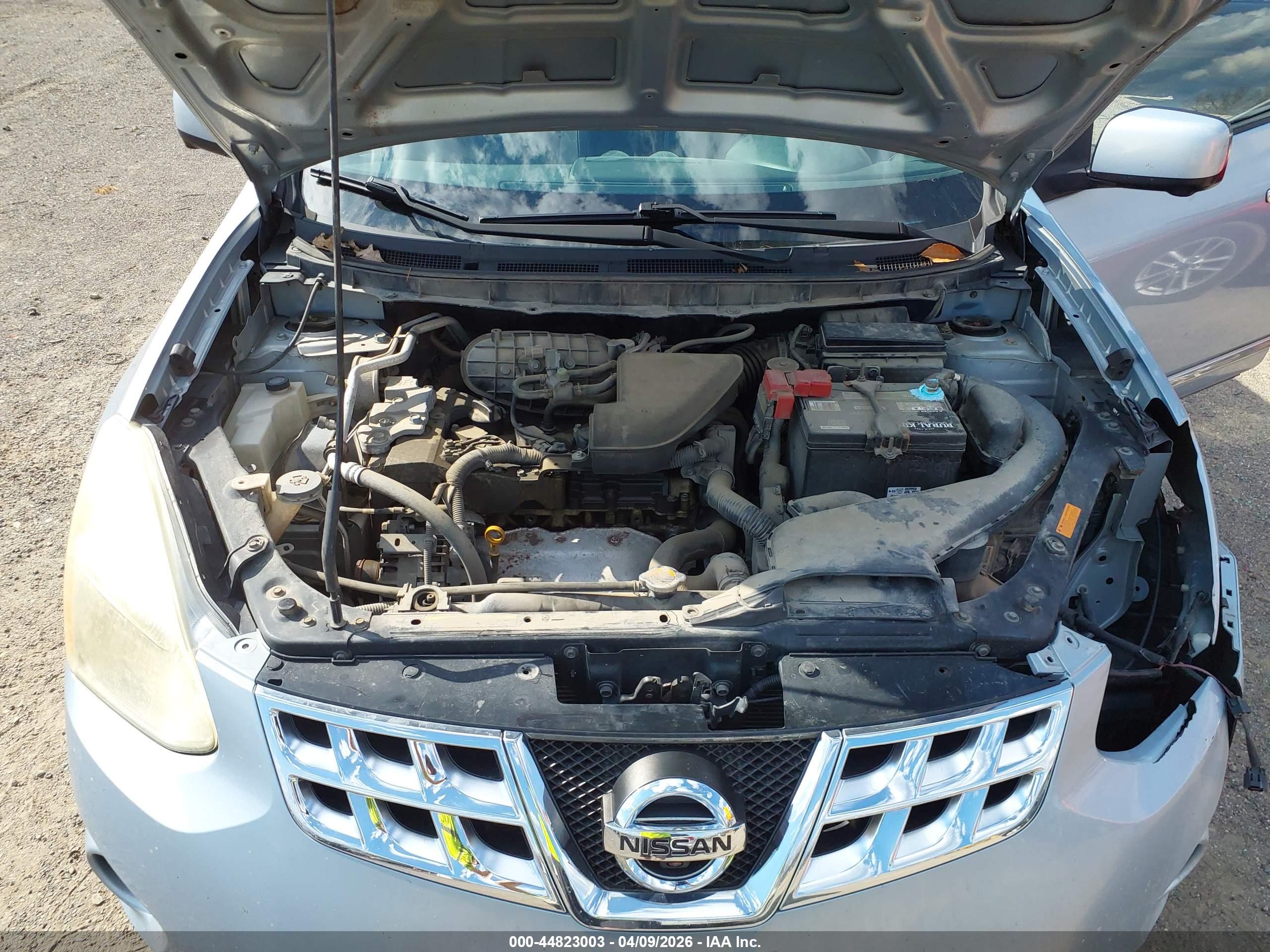 NISSAN ROGUE image 10