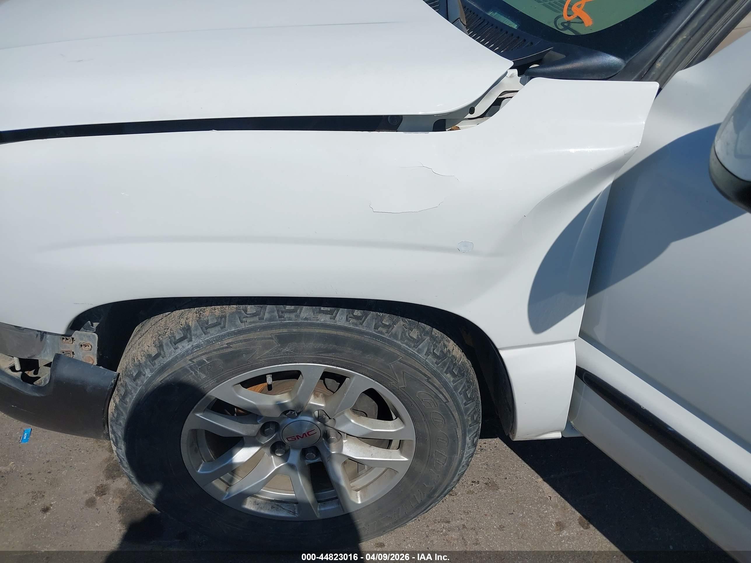 GMC SIERRA image 6