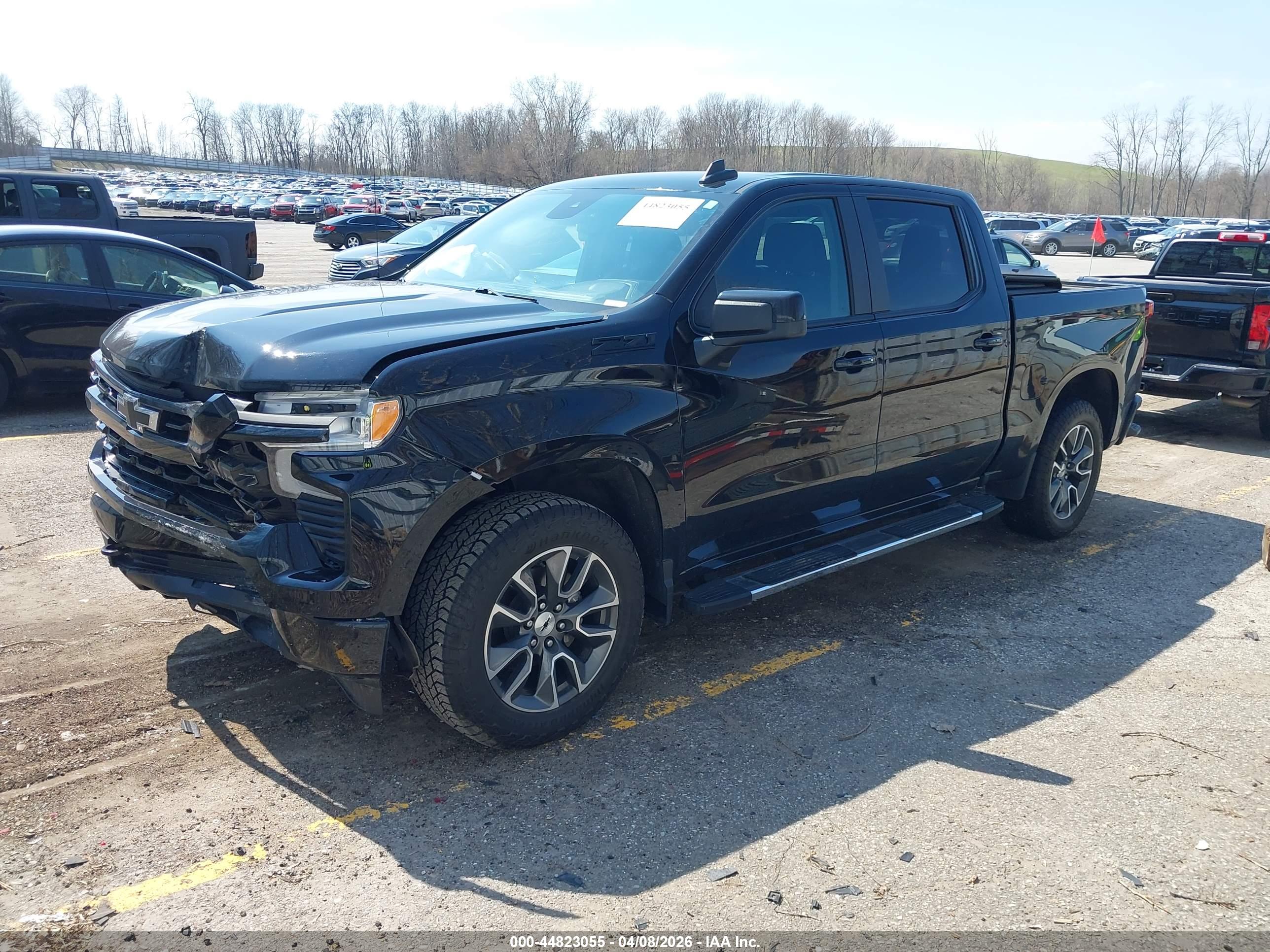 CHEVROLET SILVERADO image 2