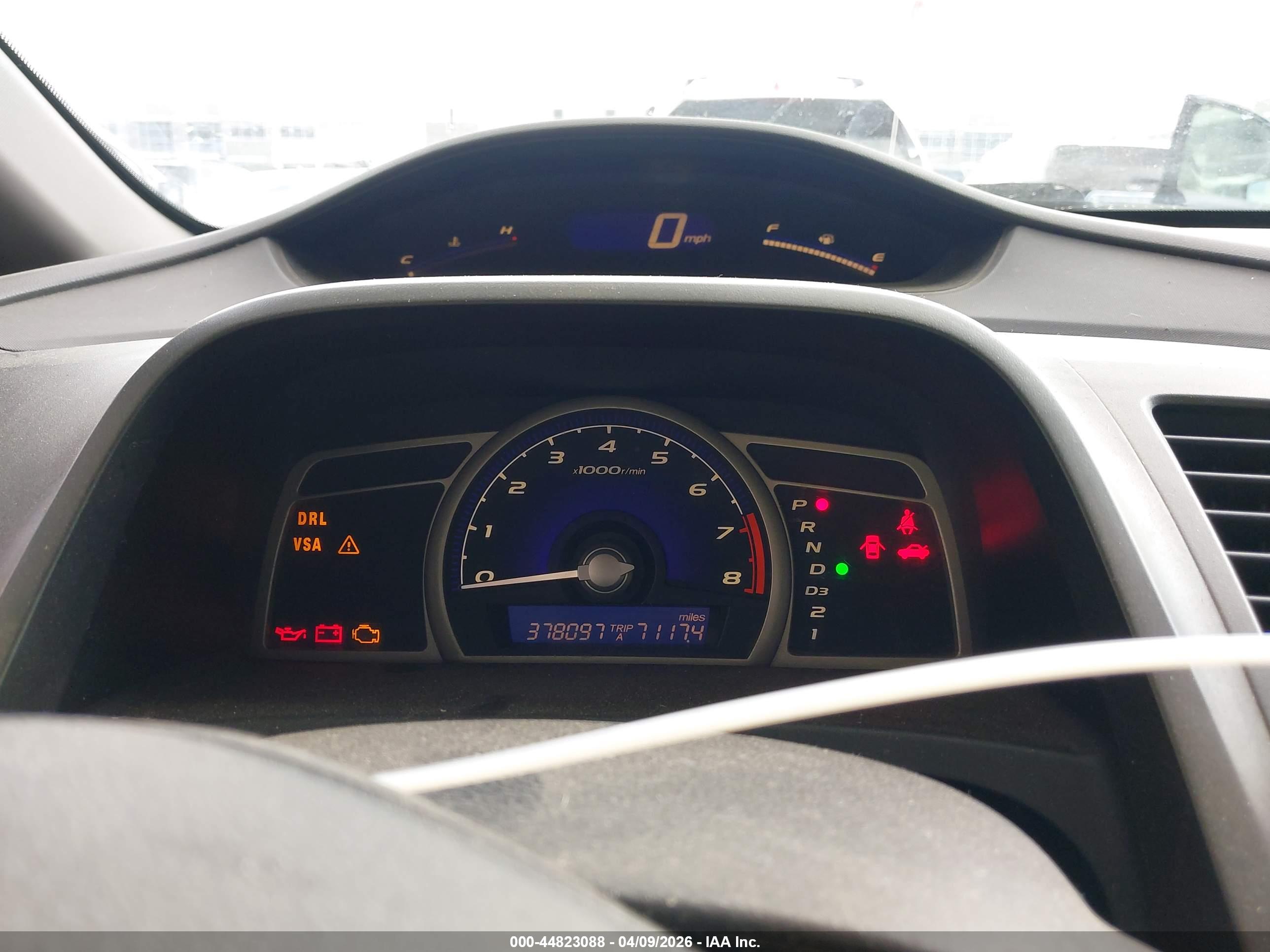 HONDA CIVIC image 7