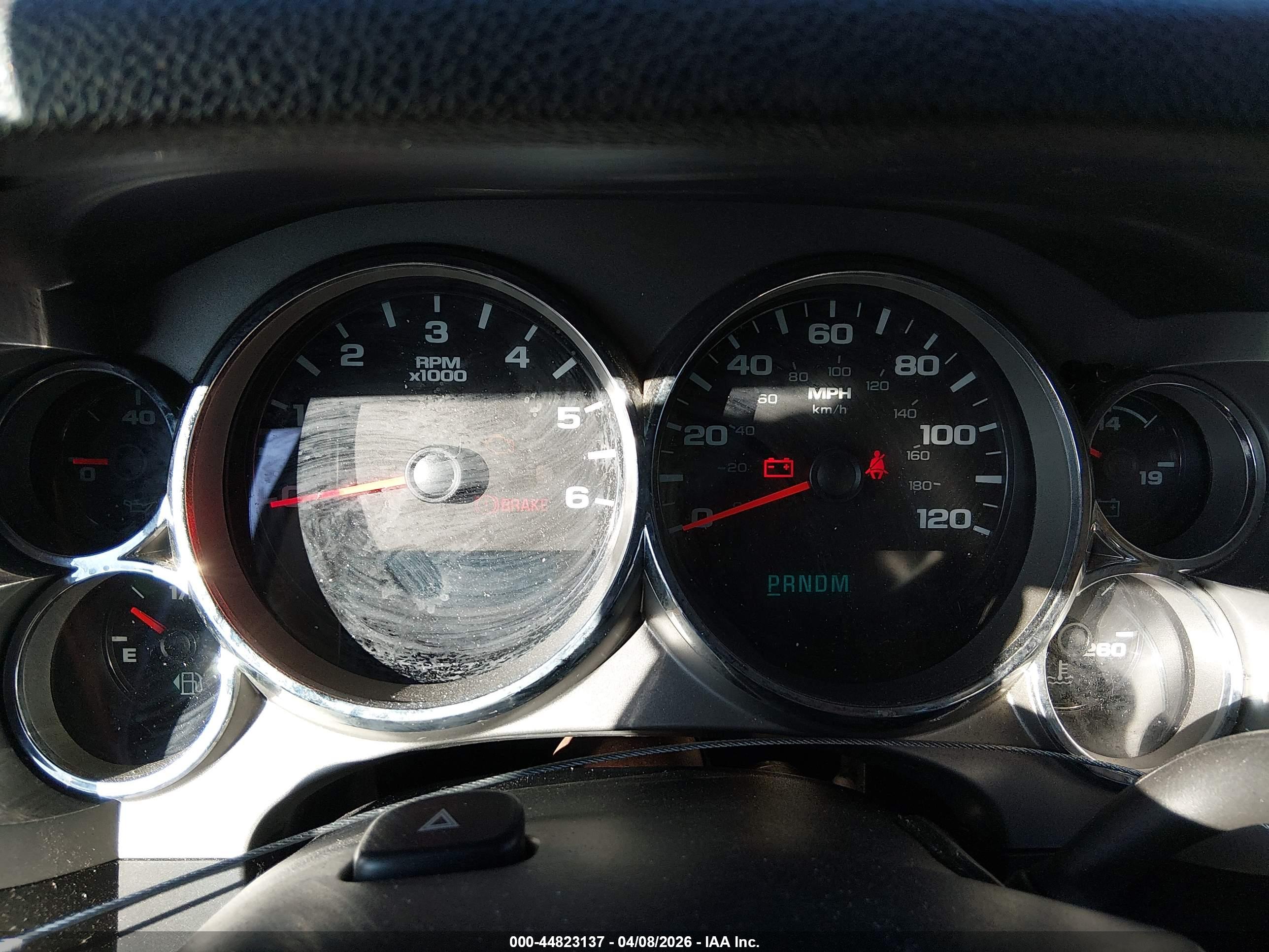 CHEVROLET SILVERADO image 7
