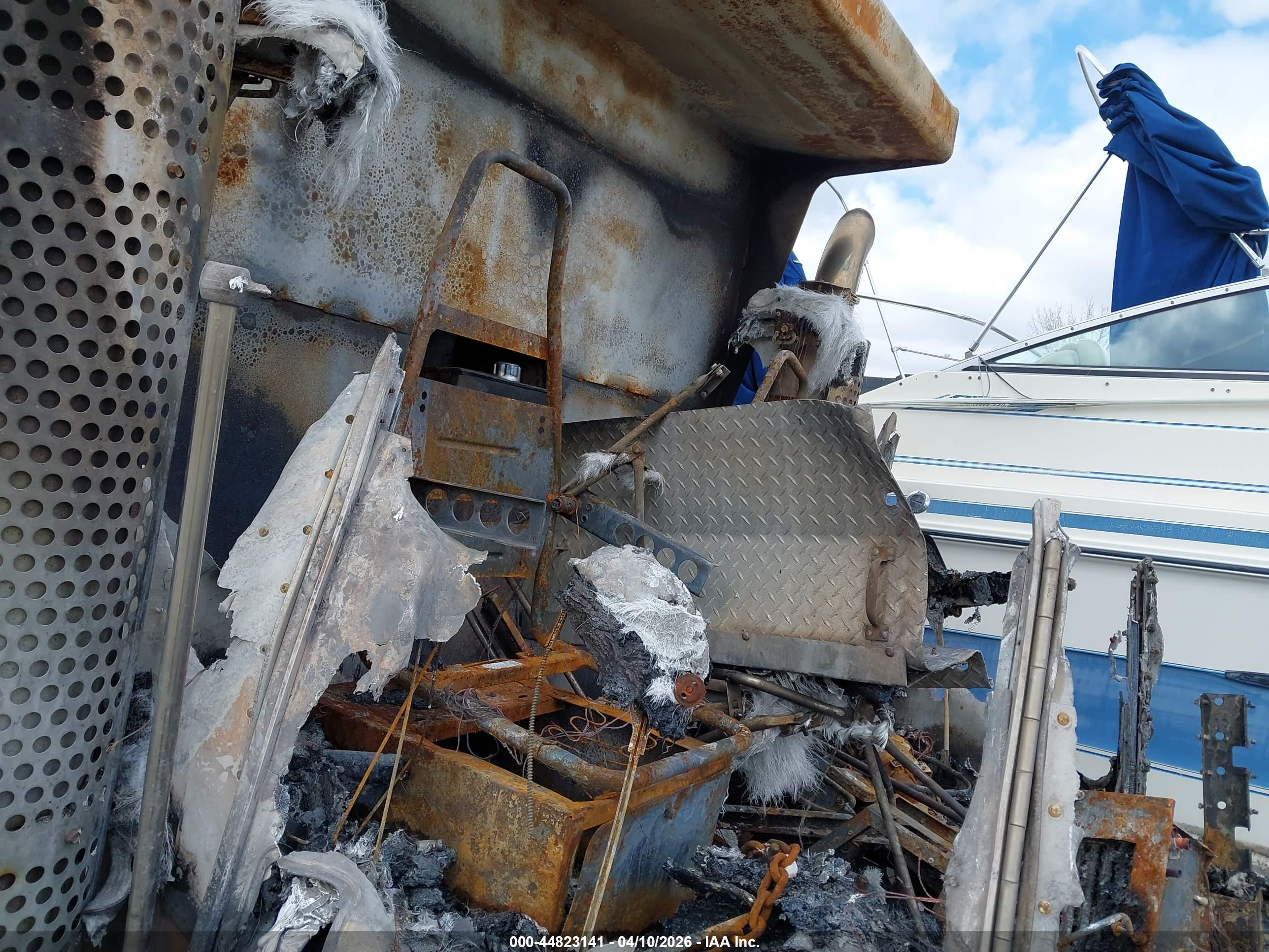KENWORTH CONSTRUCTION image 5