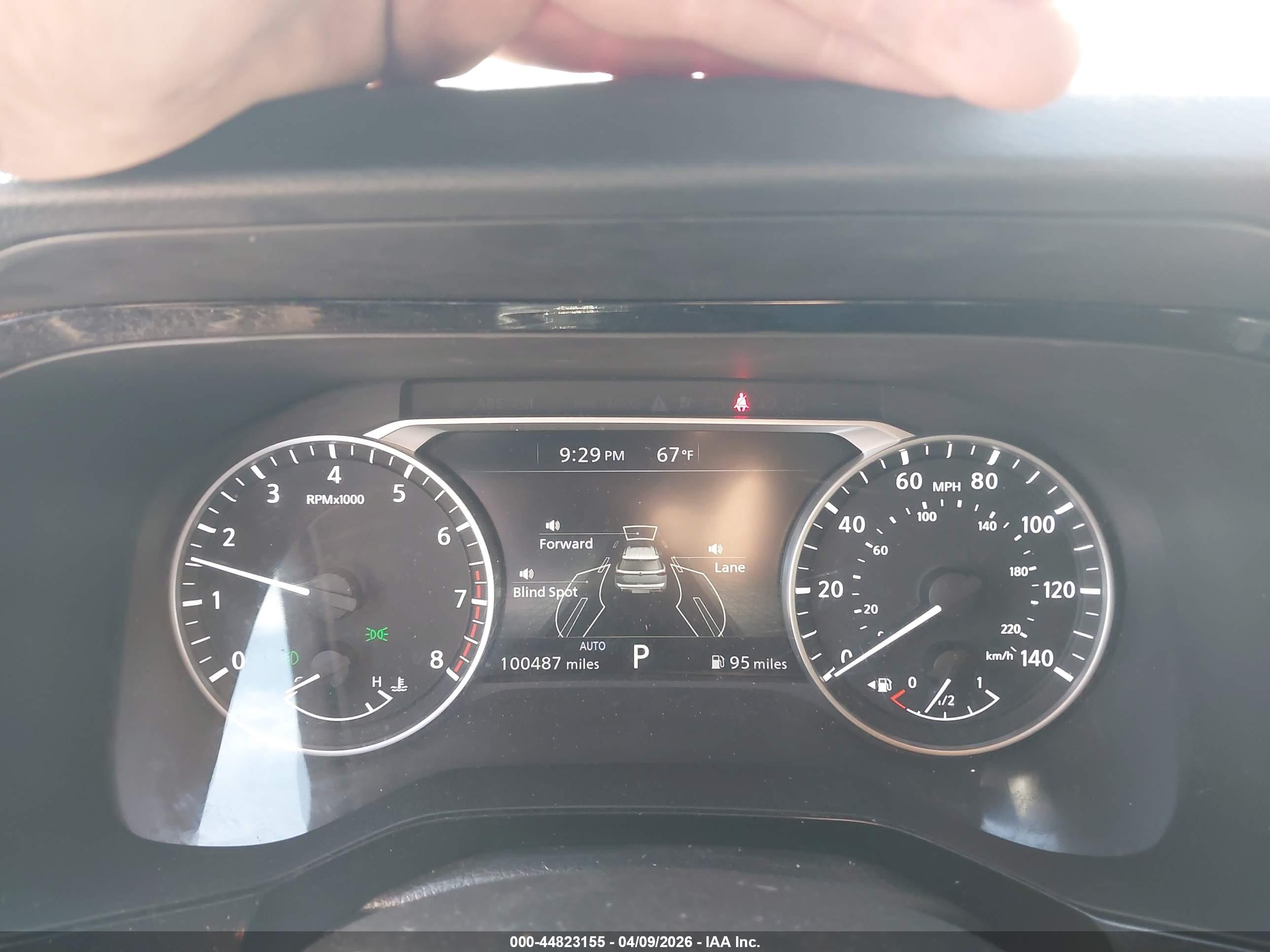 NISSAN PATHFINDER image 7