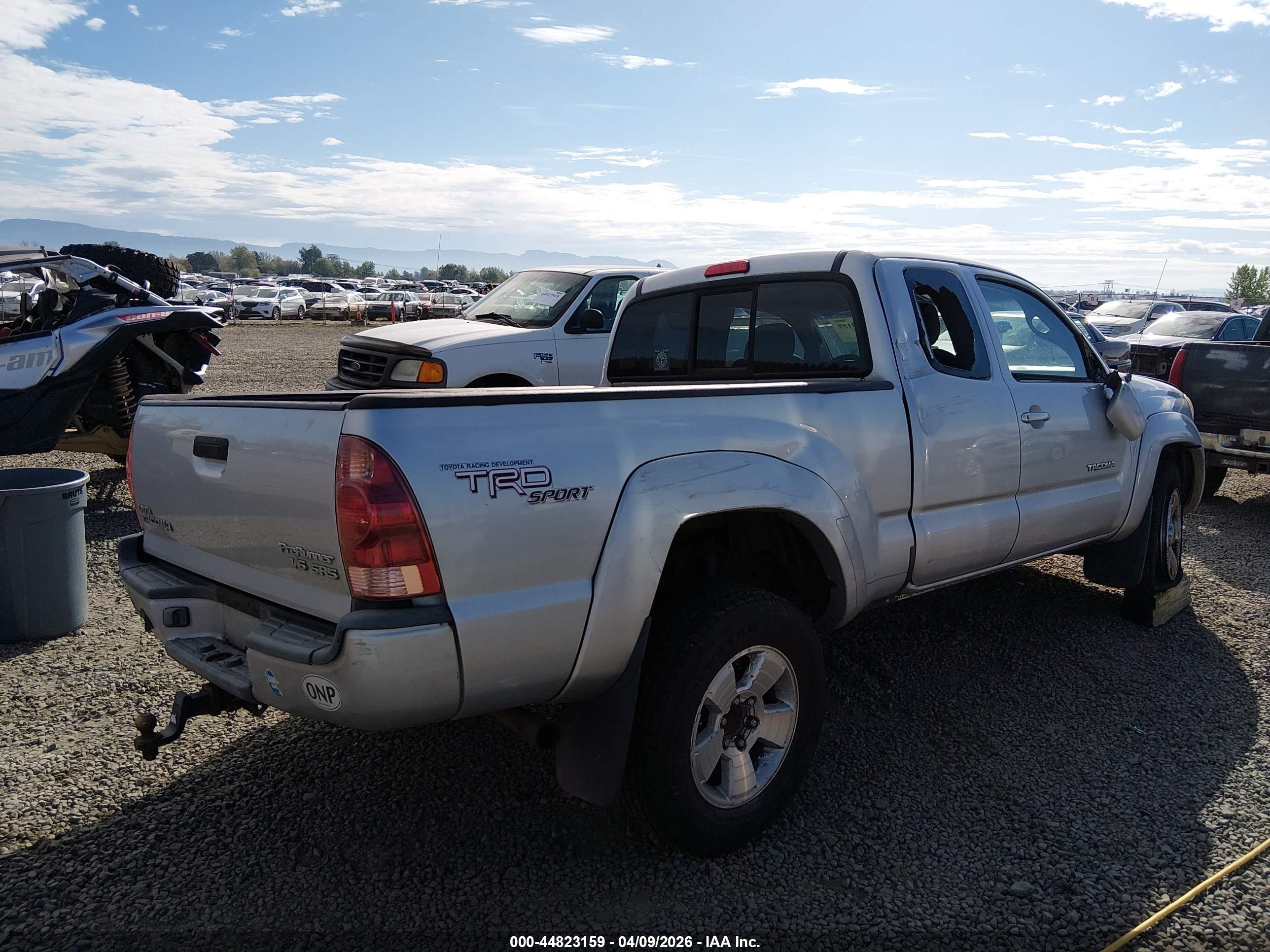 TOYOTA TACOMA image 4