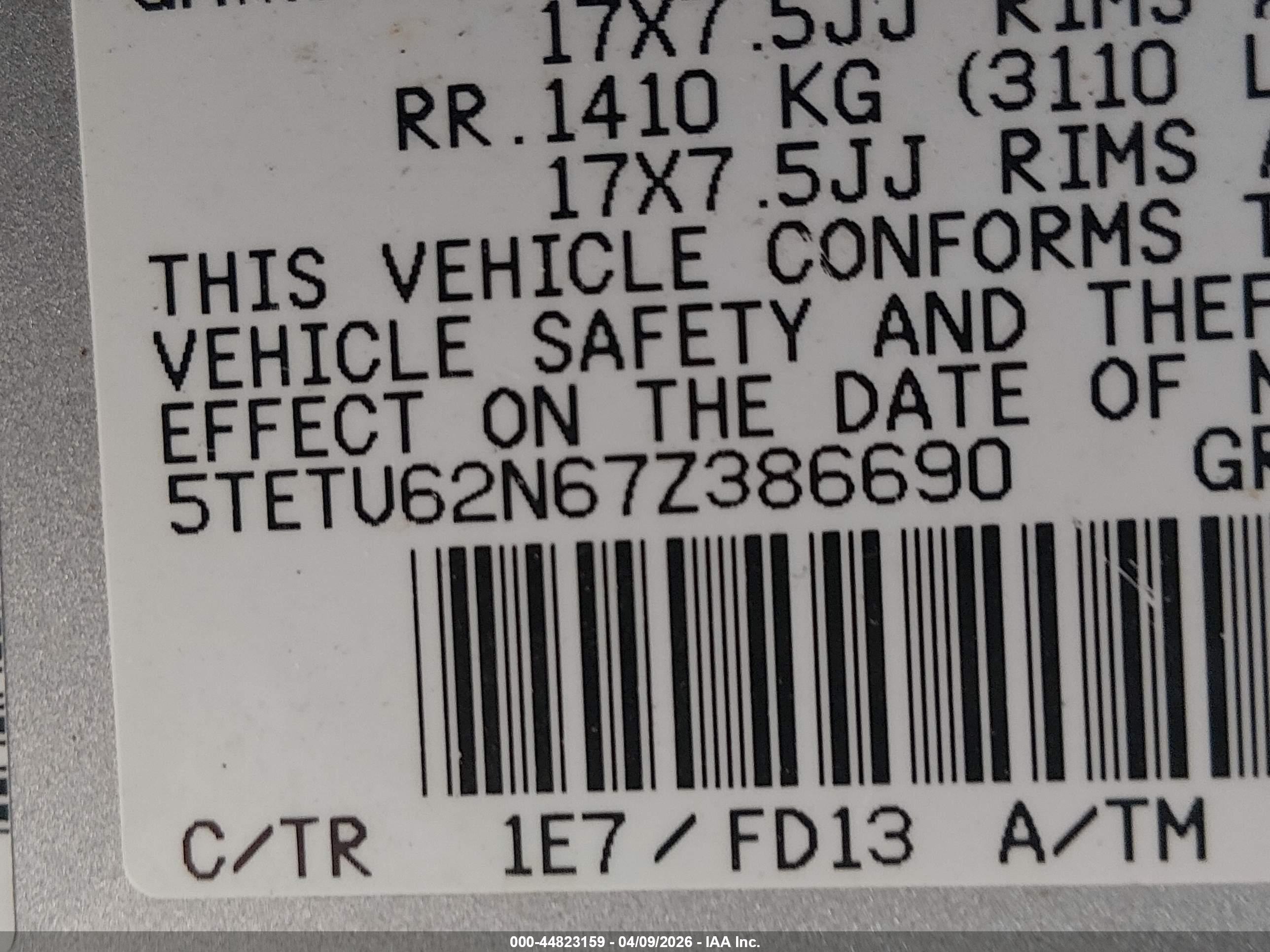 TOYOTA TACOMA image 9