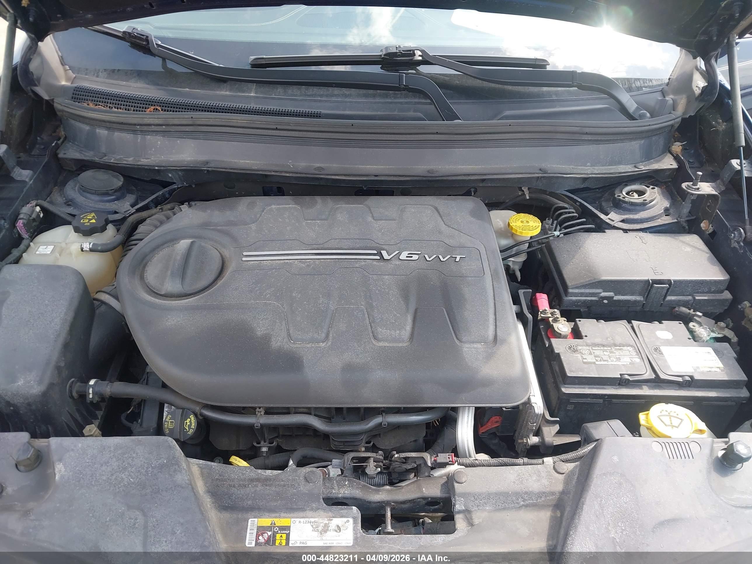 JEEP CHEROKEE image 10