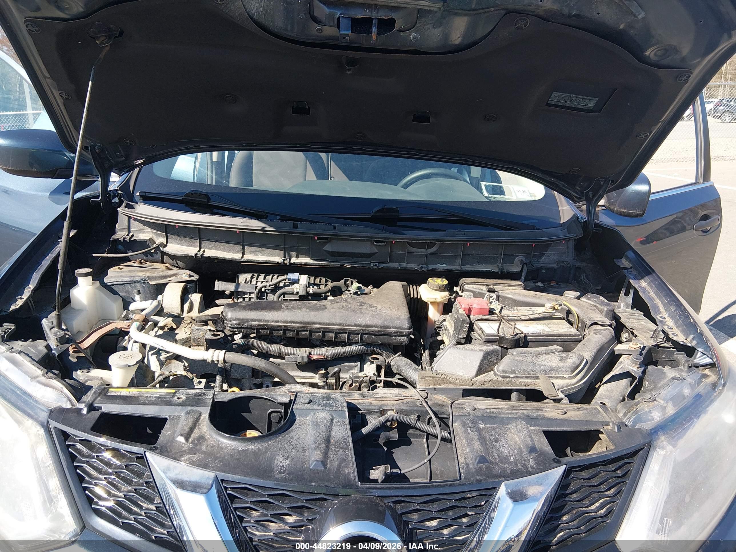 NISSAN ROGUE image 10