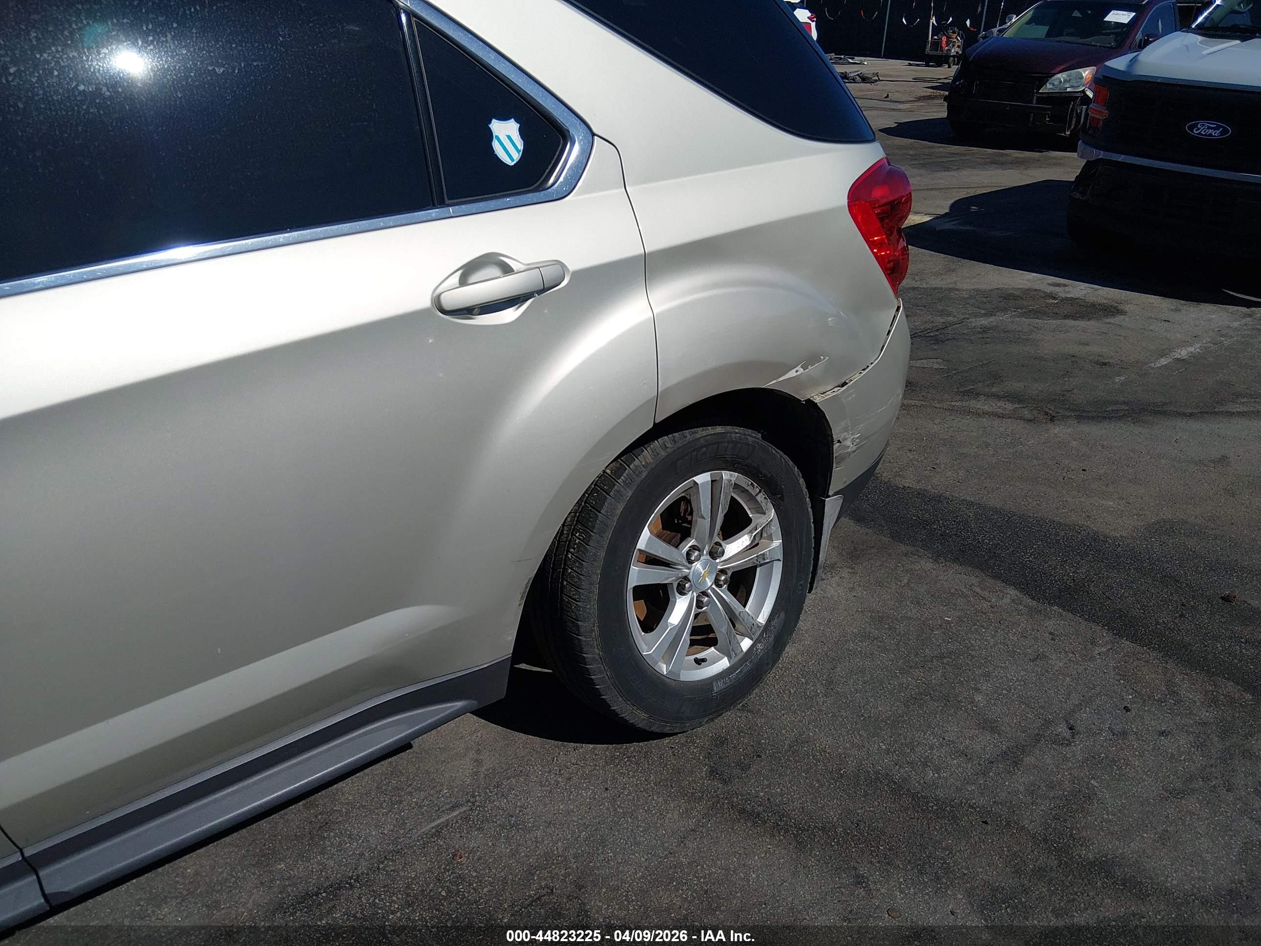 CHEVROLET EQUINOX image 6