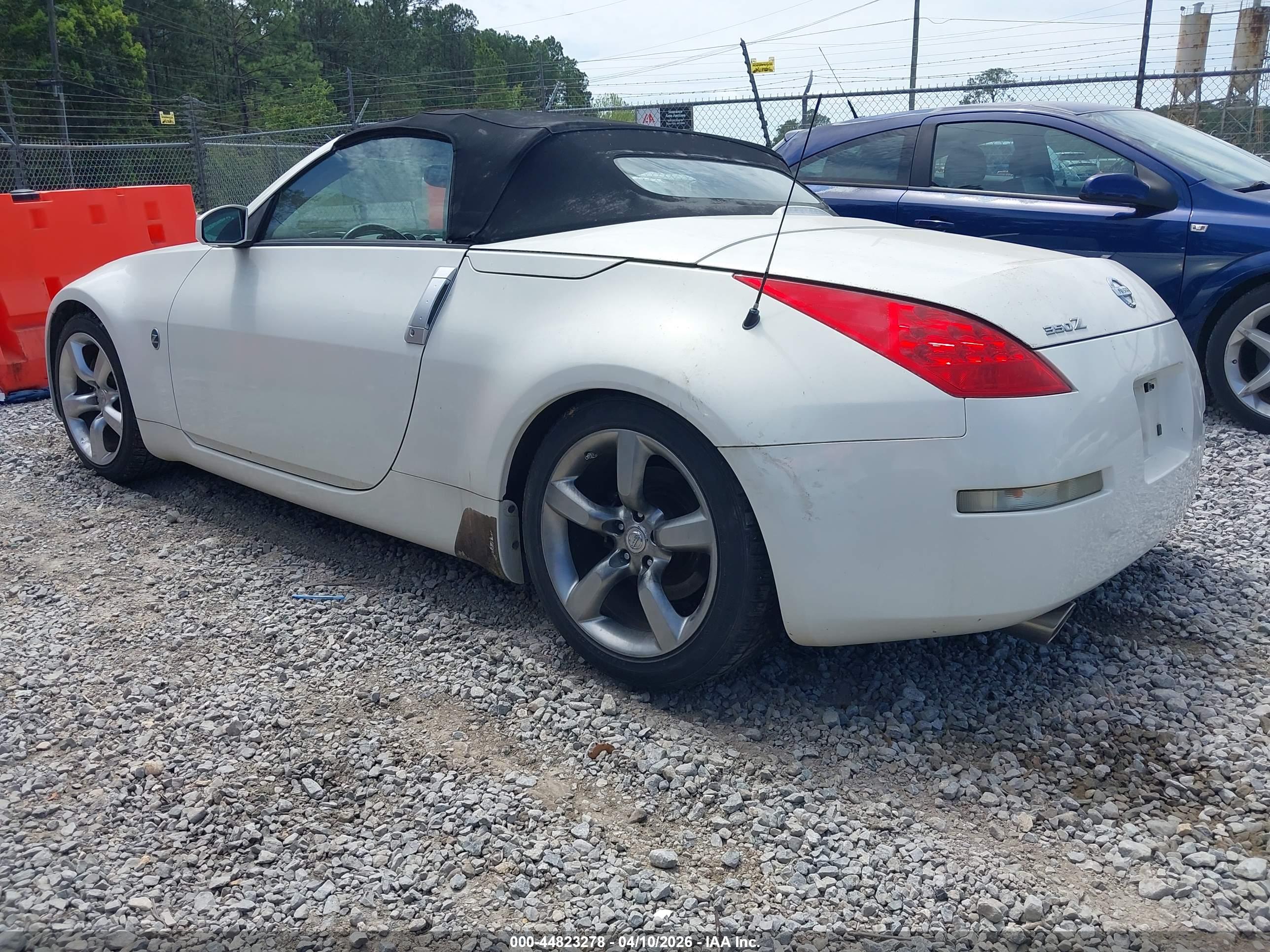 NISSAN 350Z image 3