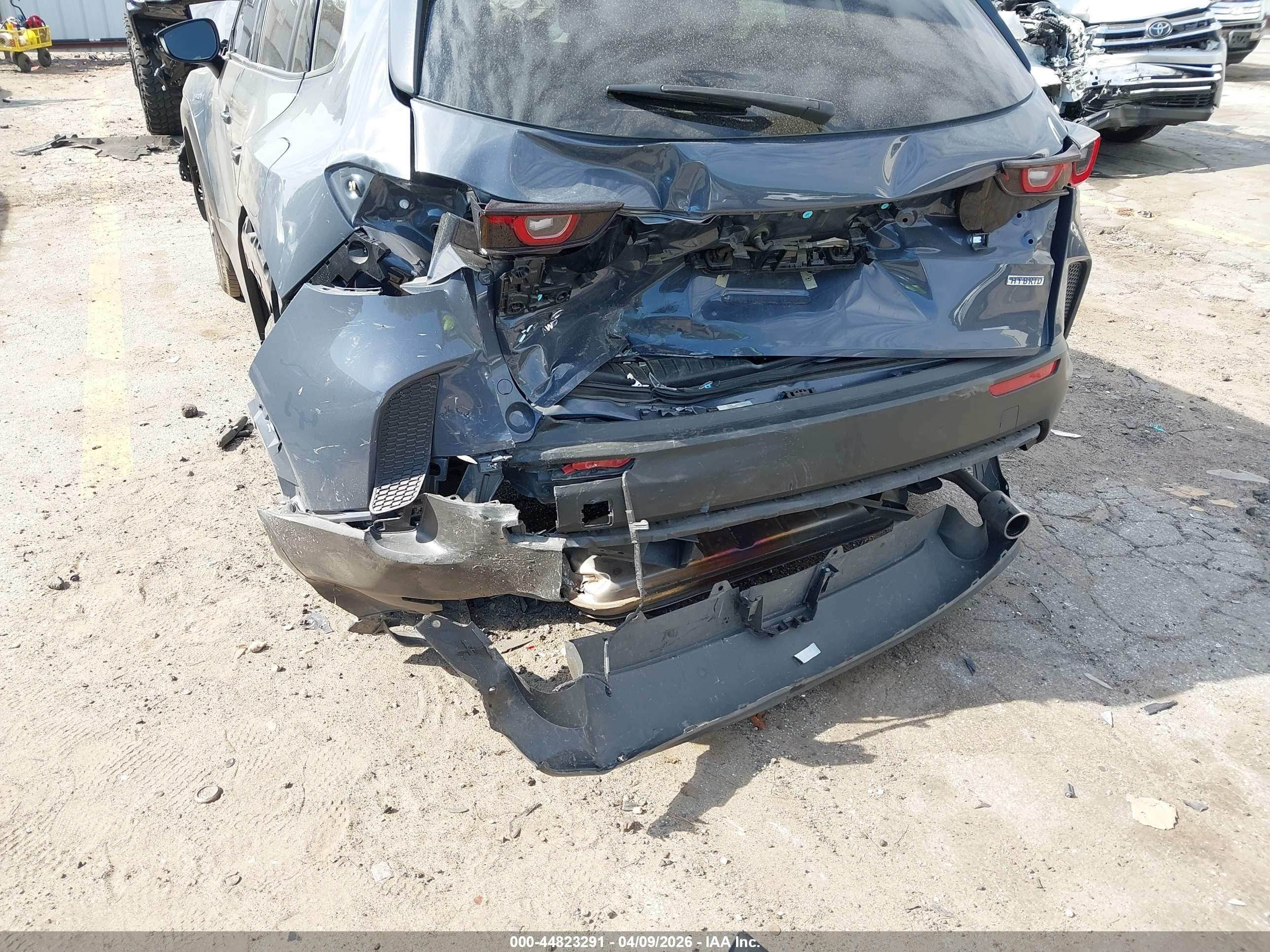MAZDA CX-50 image 6