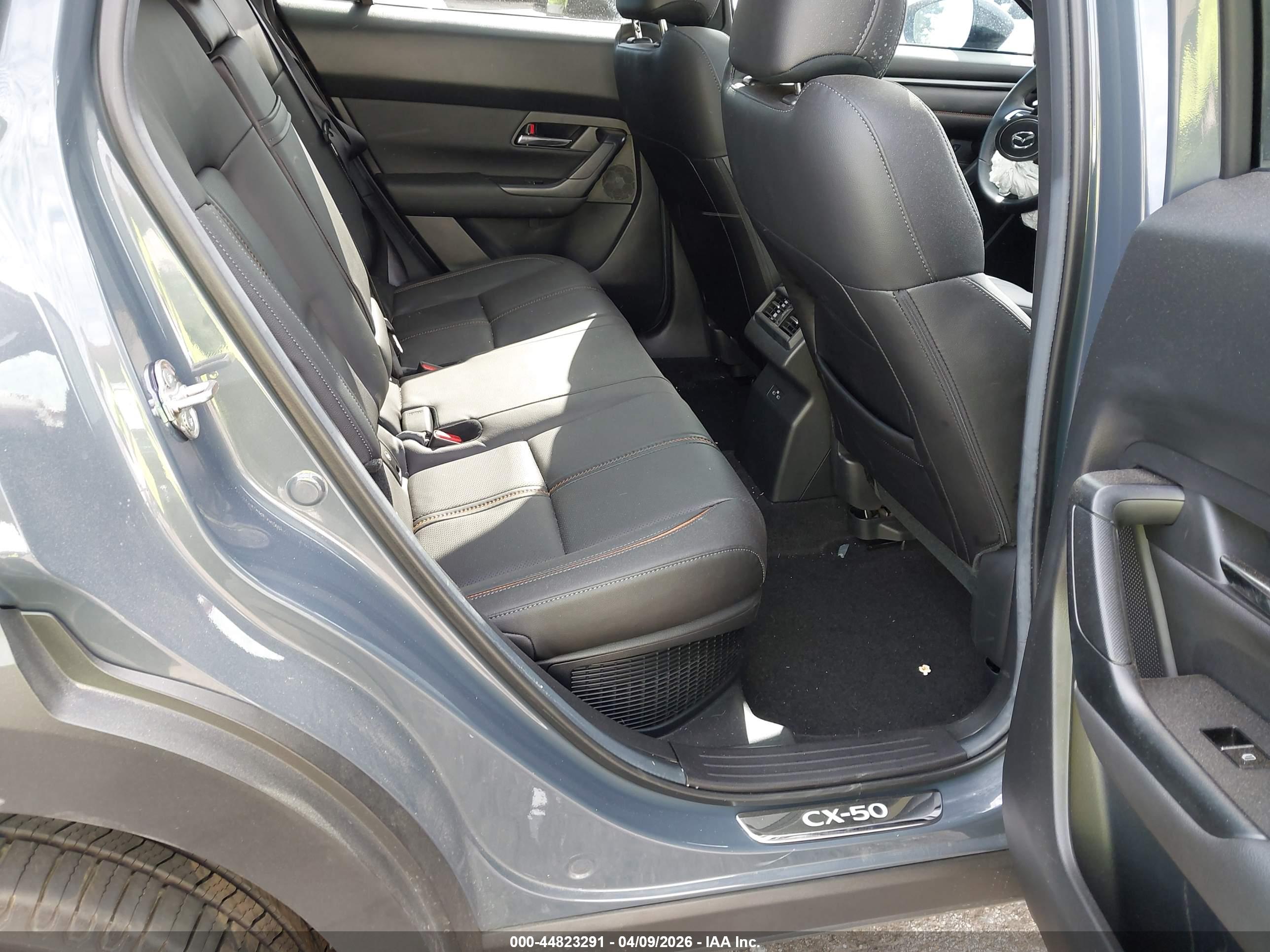 MAZDA CX-50 image 8