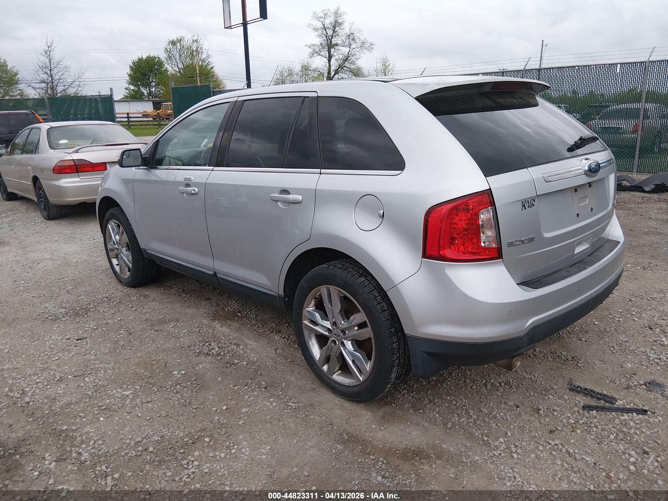 FORD EDGE image 3