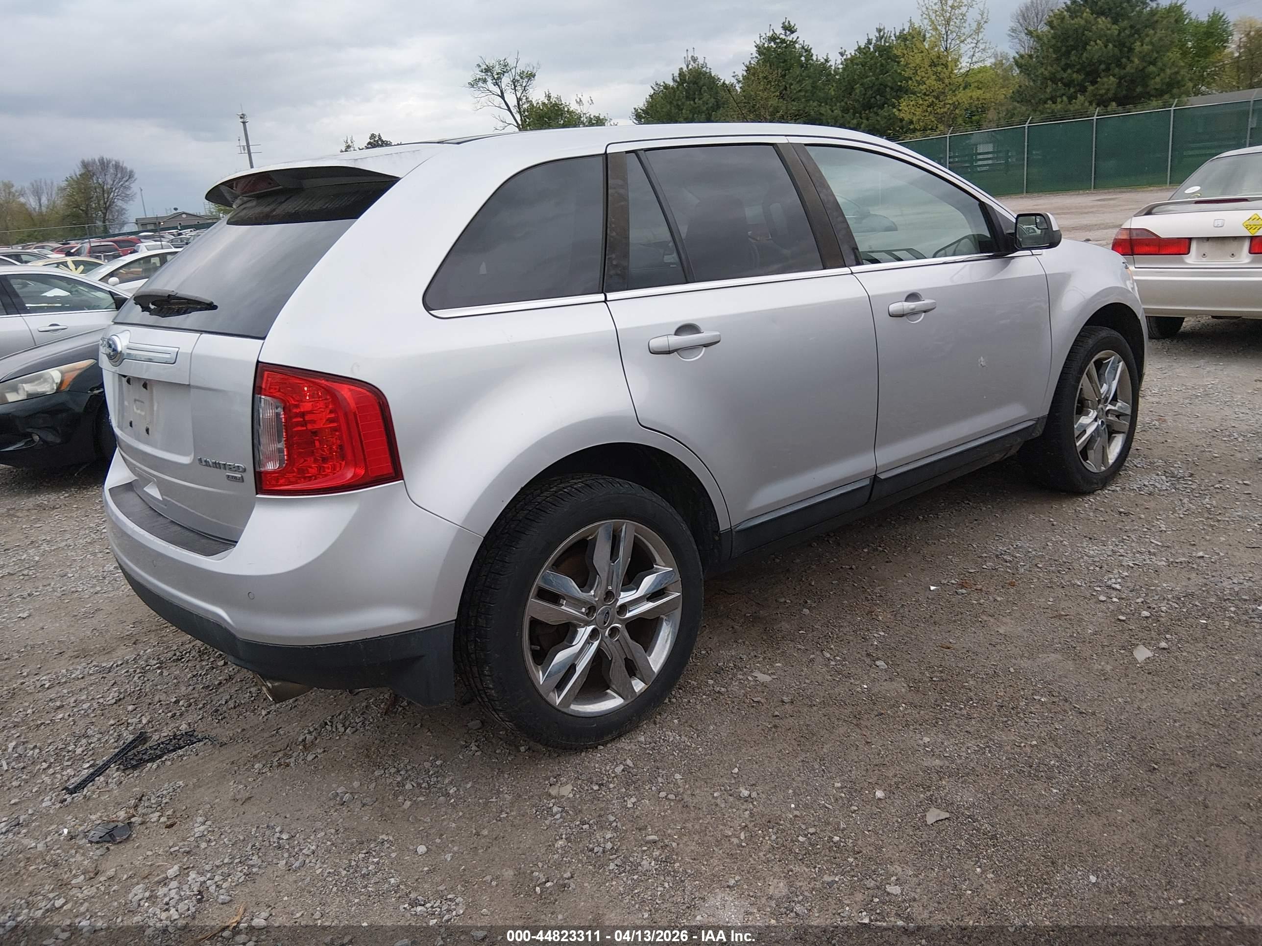 FORD EDGE image 4