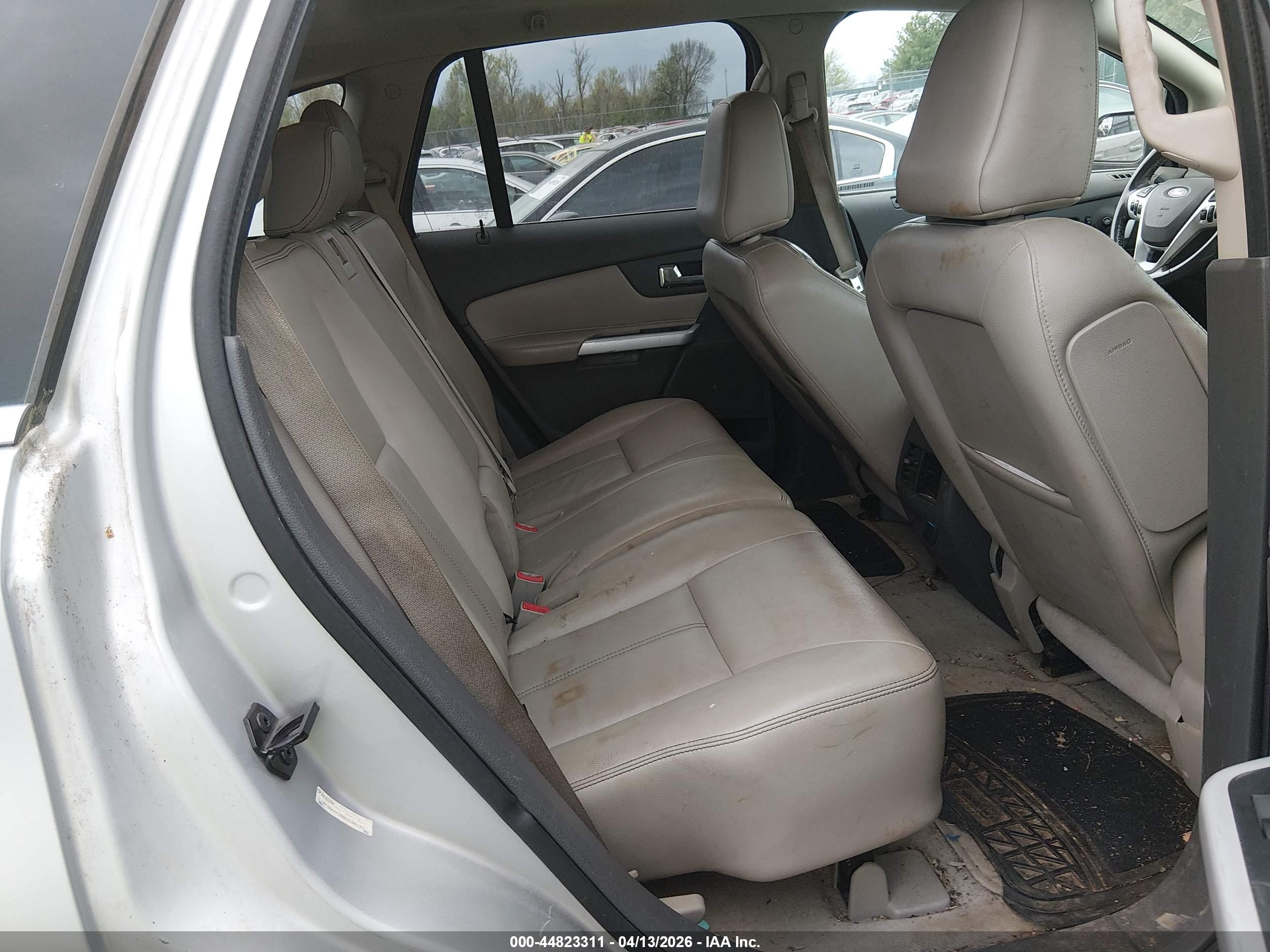FORD EDGE image 8