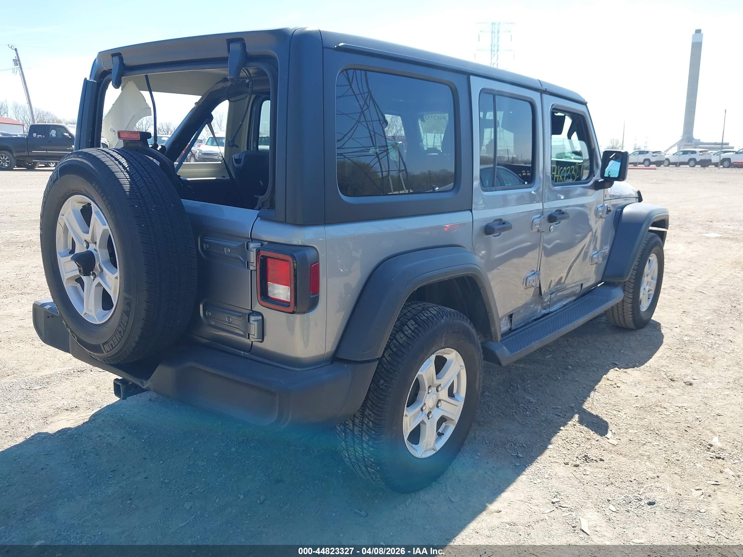 JEEP WRANGLER image 4