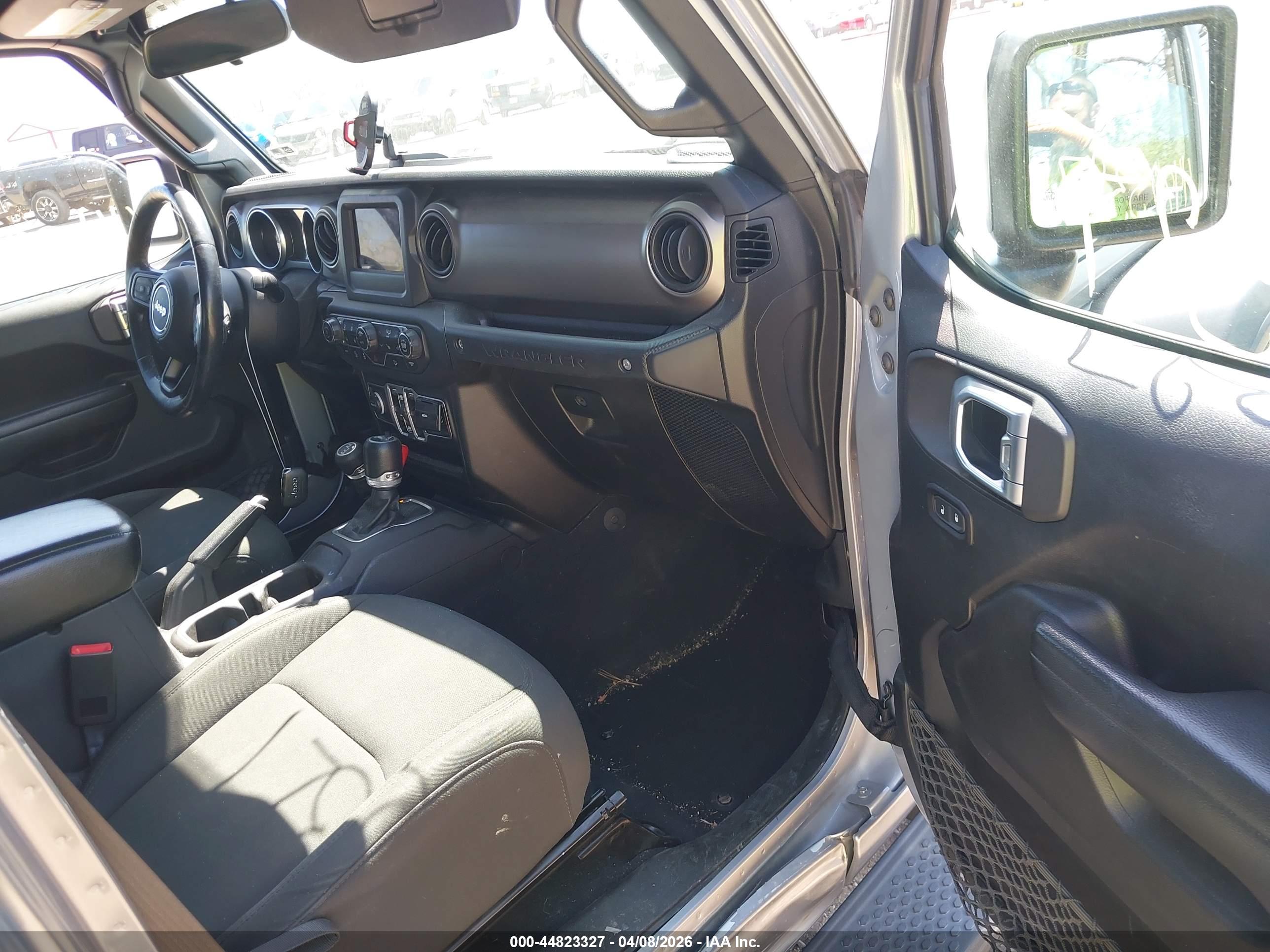 JEEP WRANGLER image 5