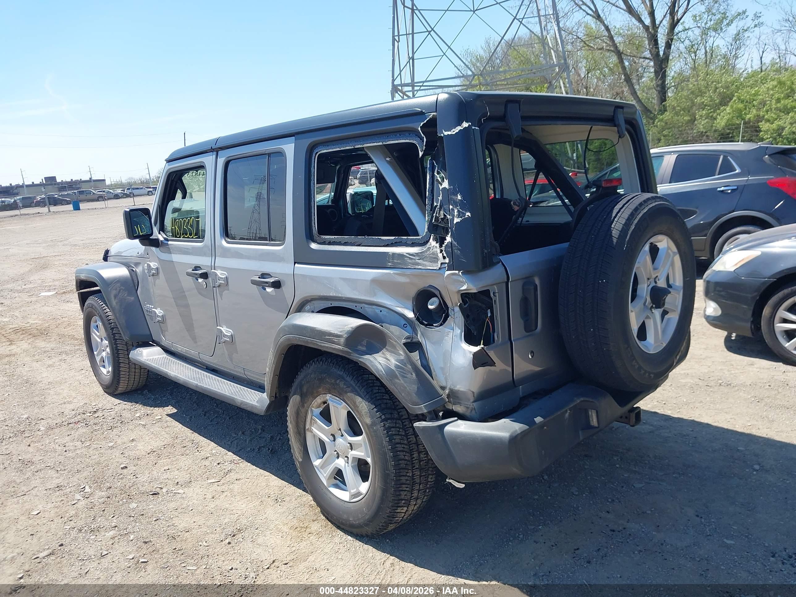 JEEP WRANGLER image 6