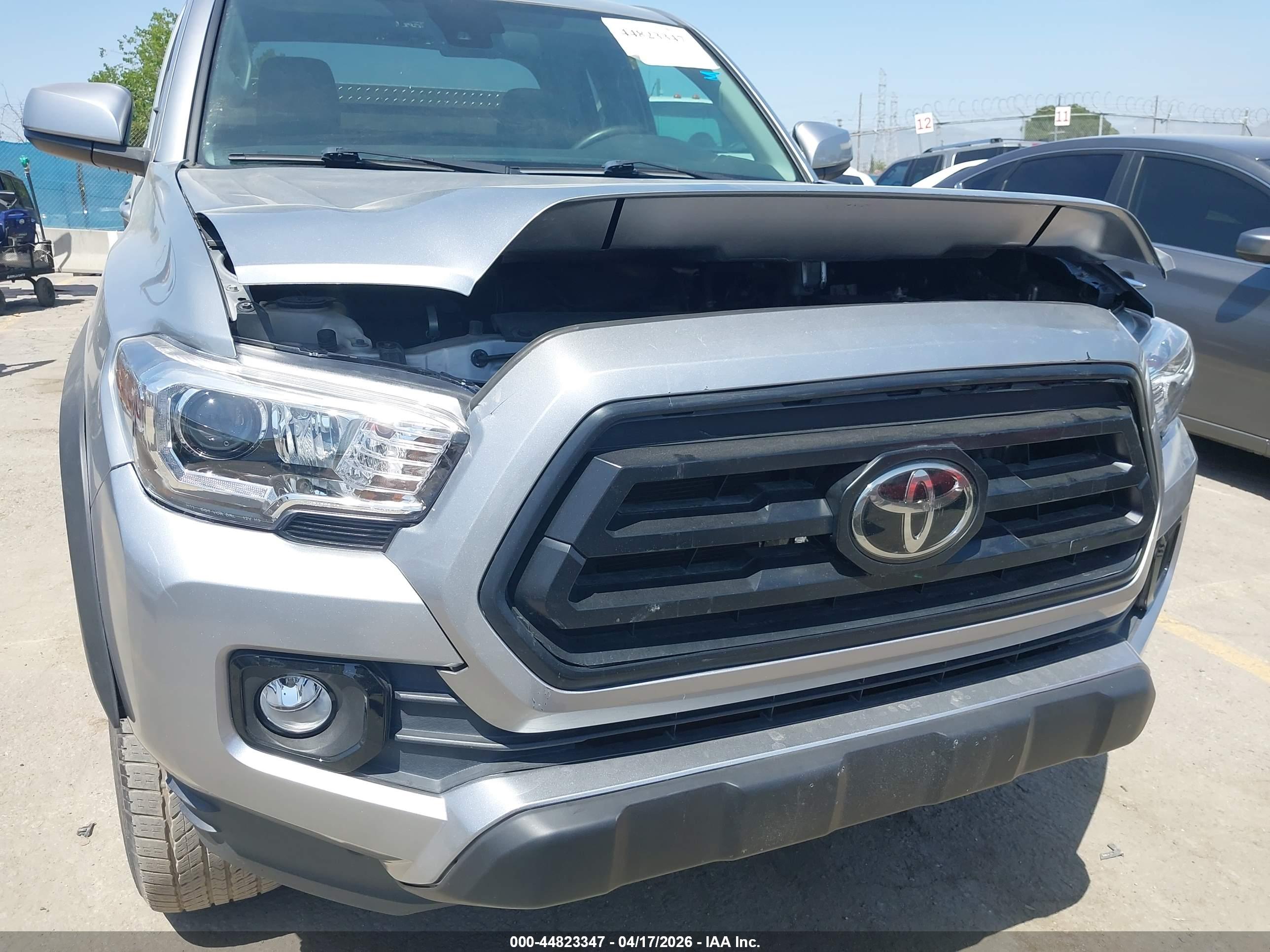 TOYOTA TACOMA image 6